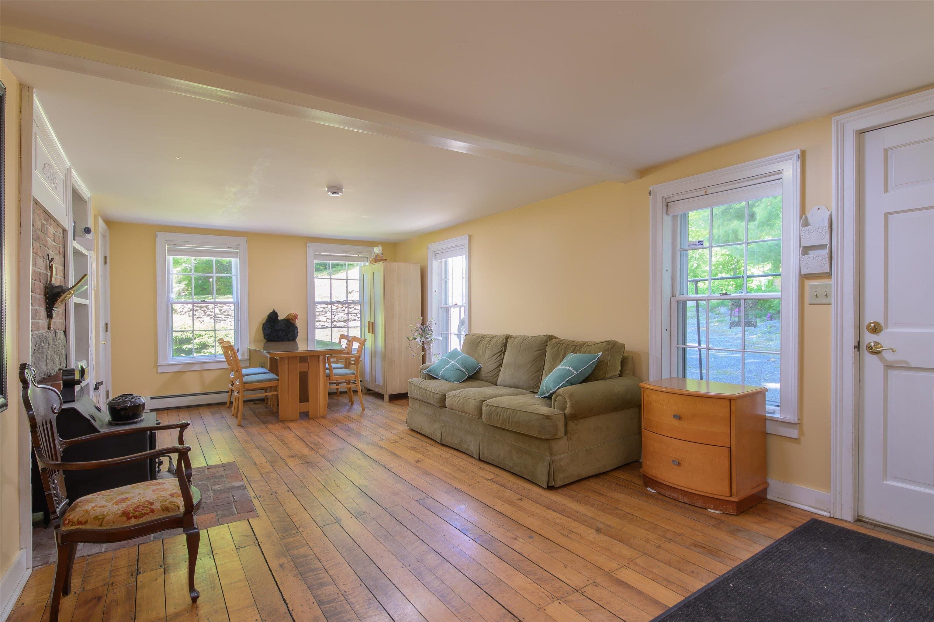 main property photo 14