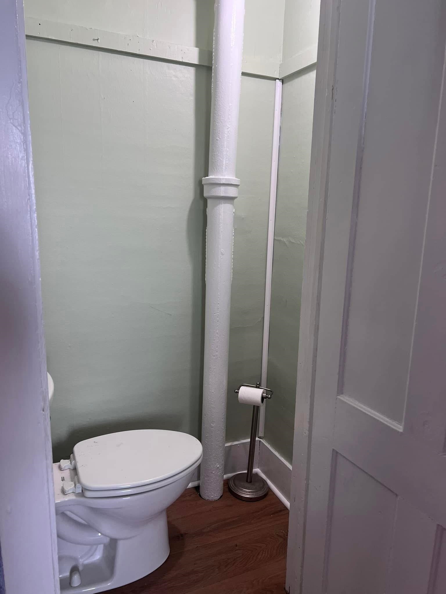 main property photo 6