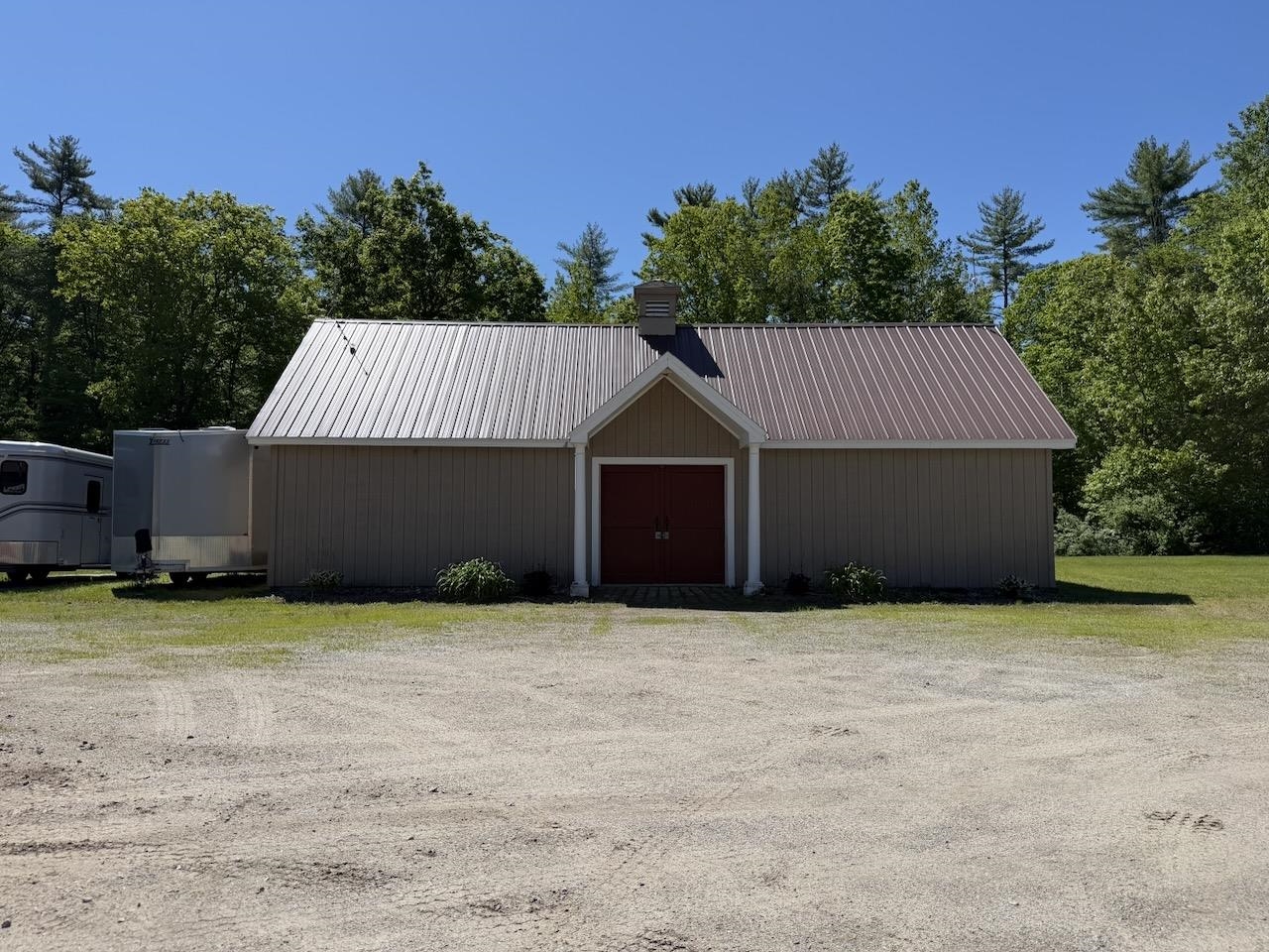 main property photo 22