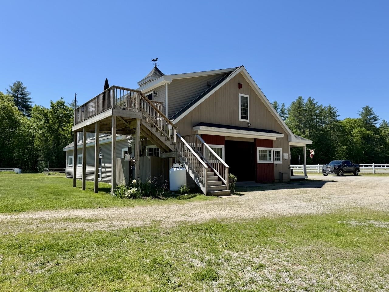 main property photo 24
