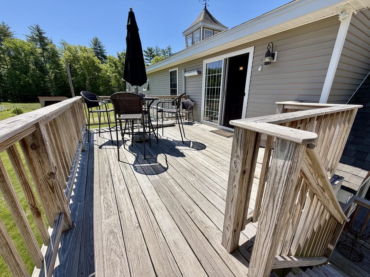 main property photo 30
