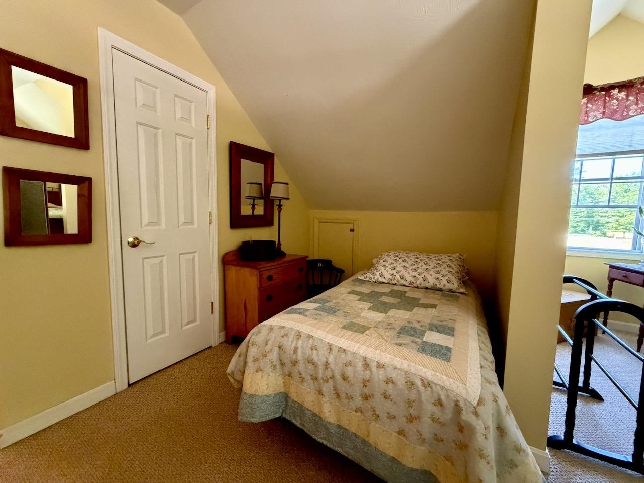 main property photo 36