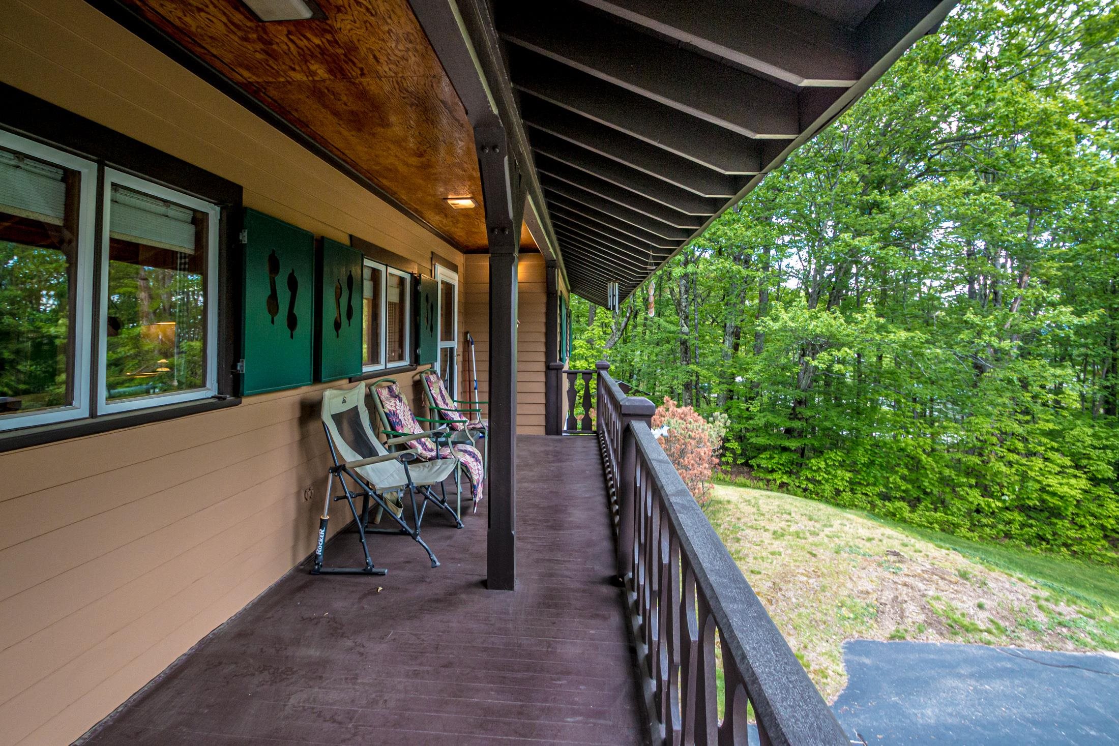 main property photo 37