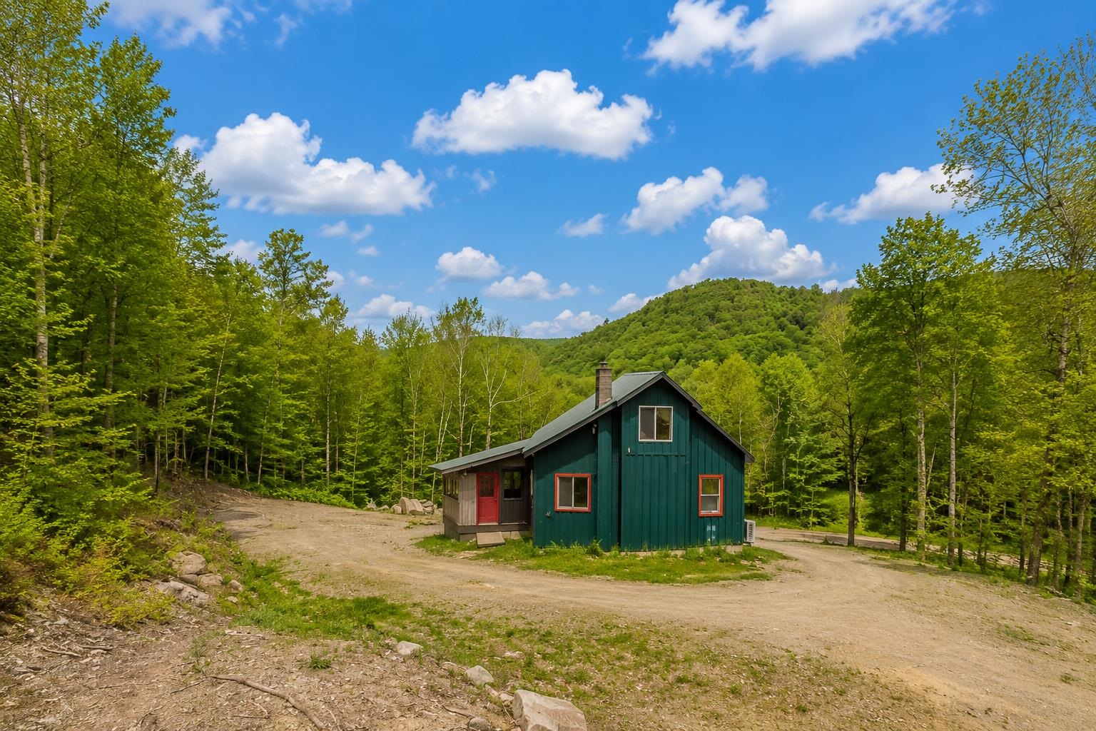 main property photo 16