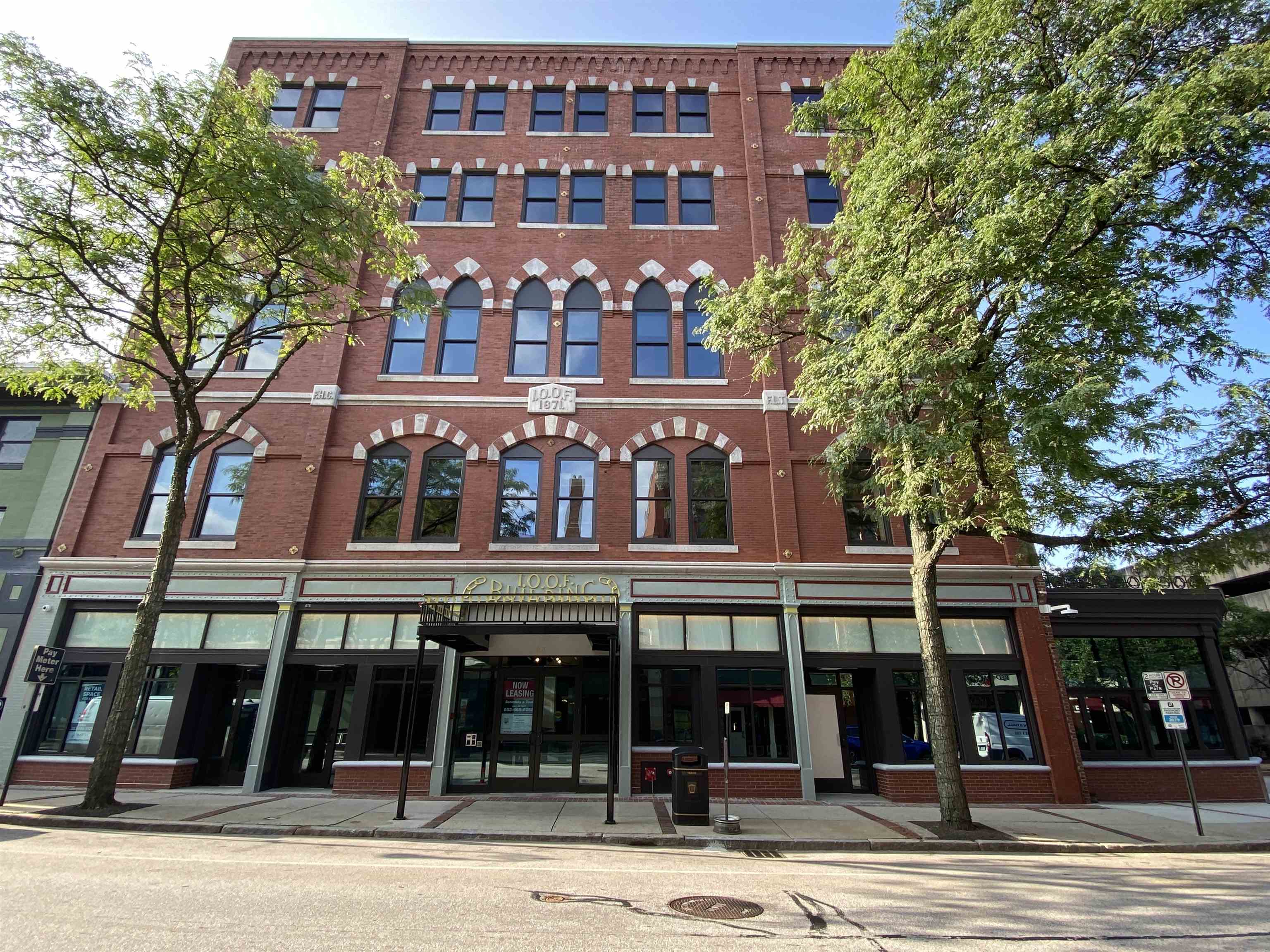 main property photo 2