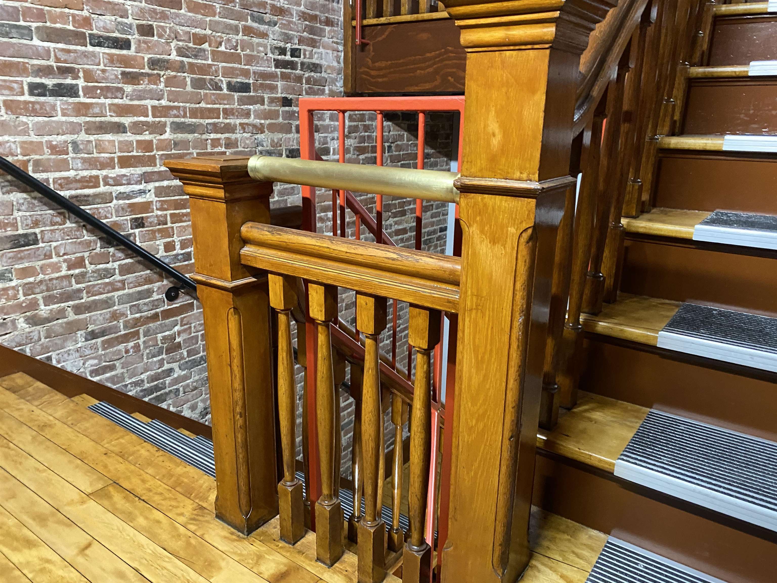 main property photo 46