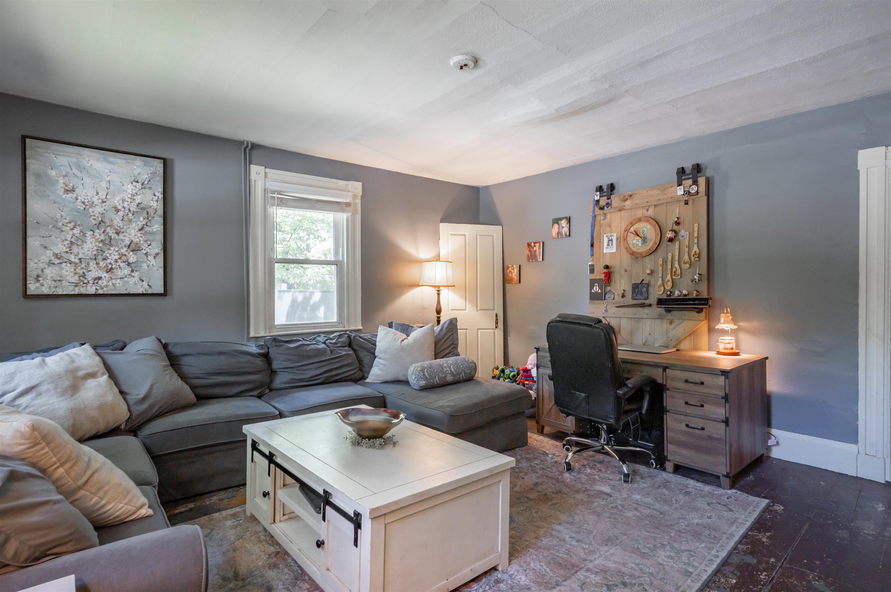 main property photo 18