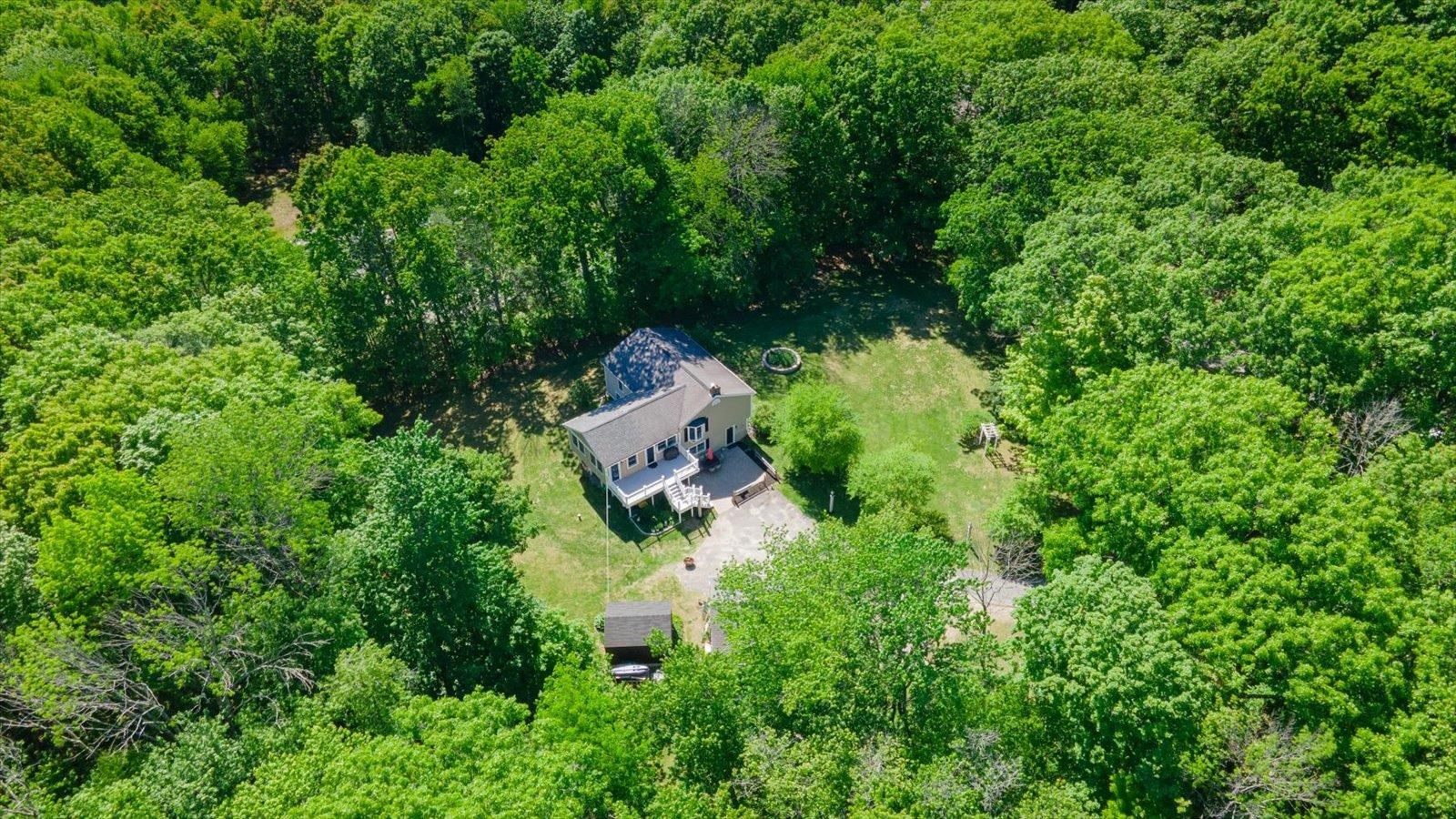 main property photo 37