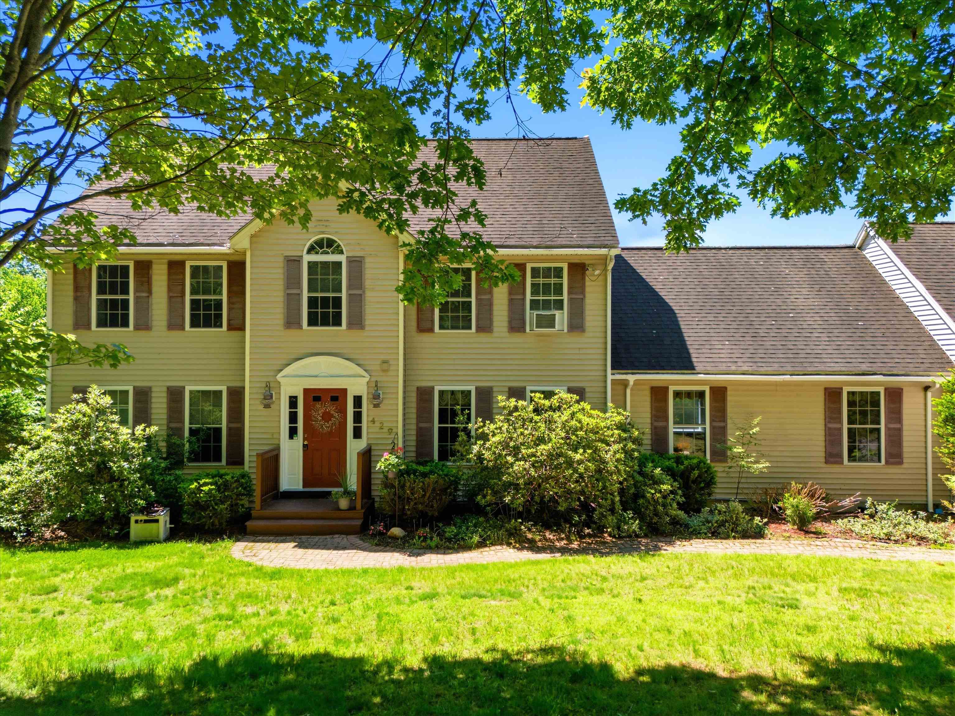main property photo 47