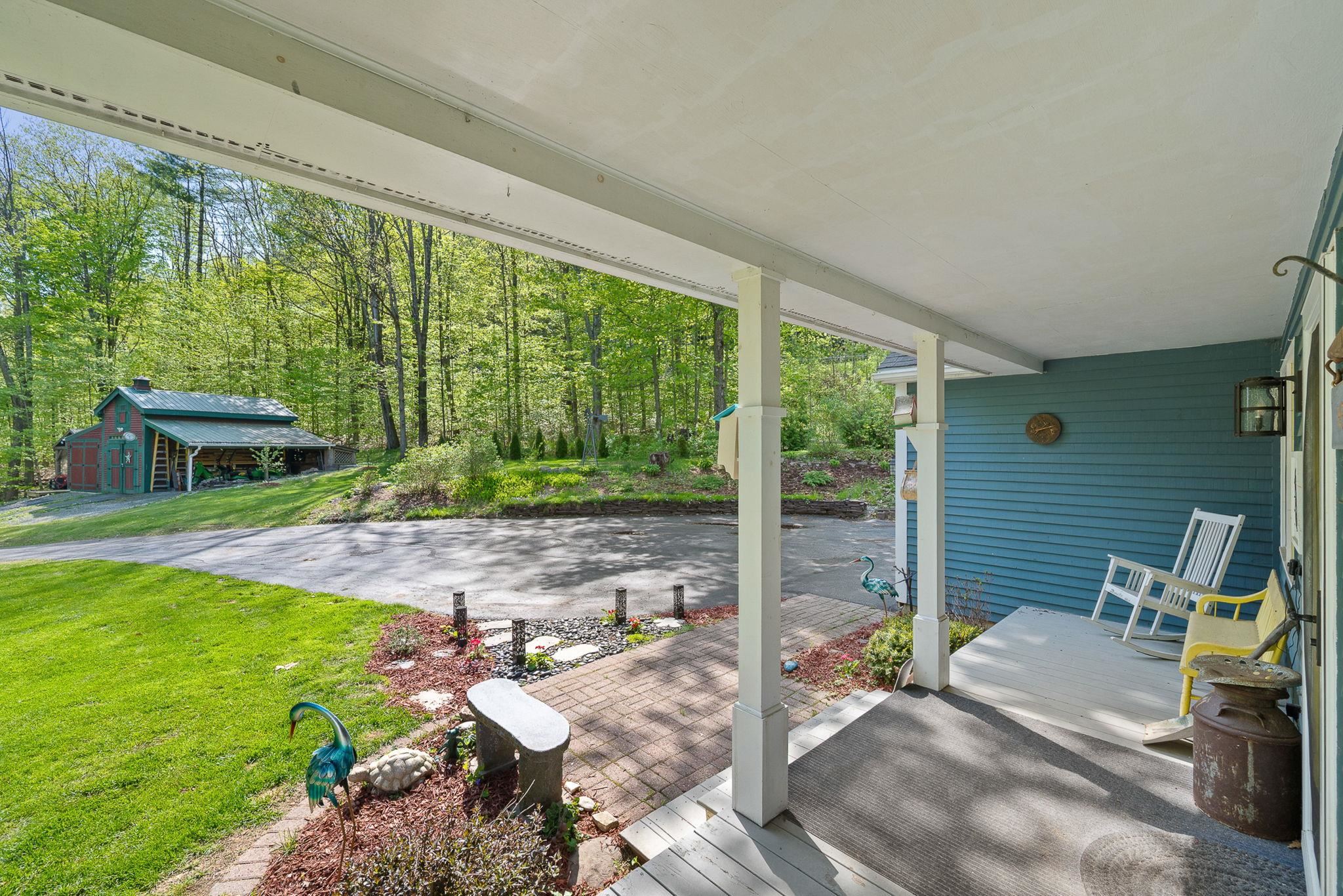 main property photo 11