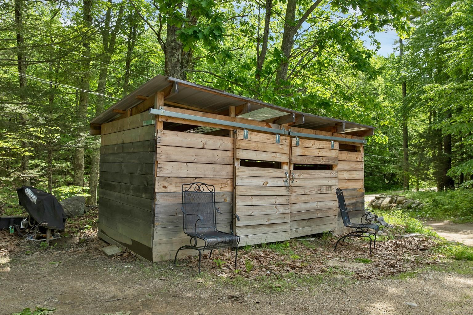 main property photo 19