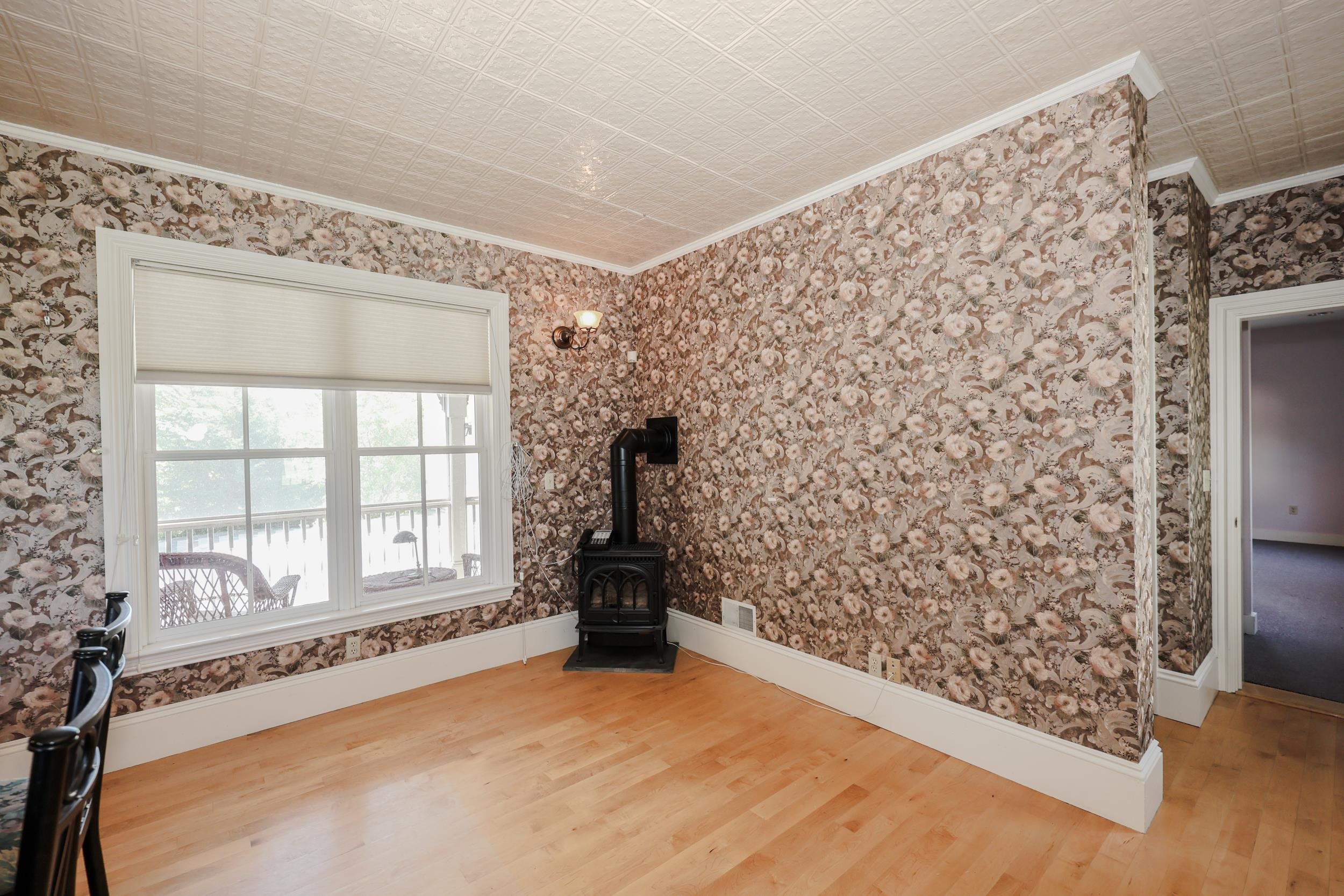 main property photo 18