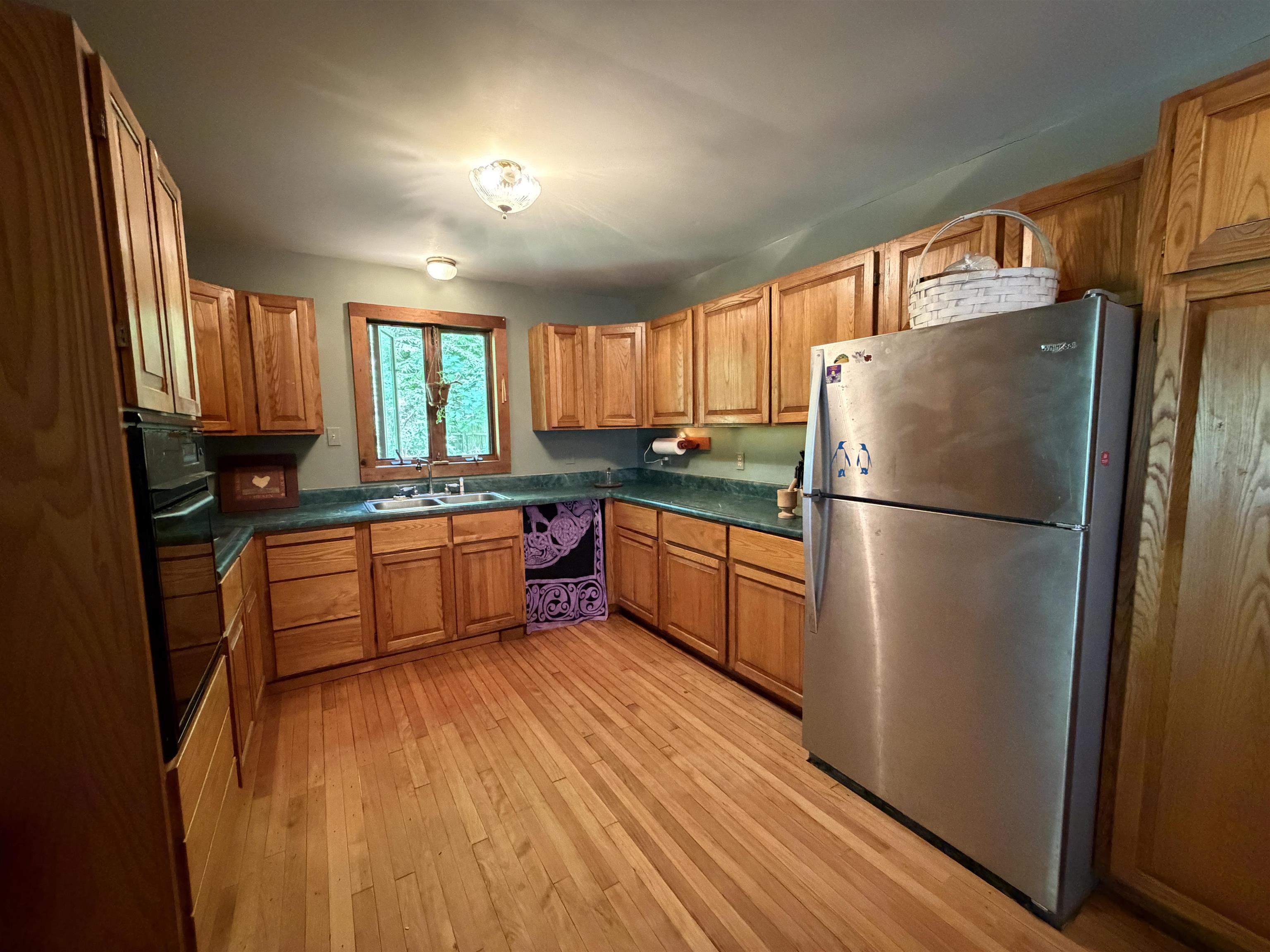 main property photo 13