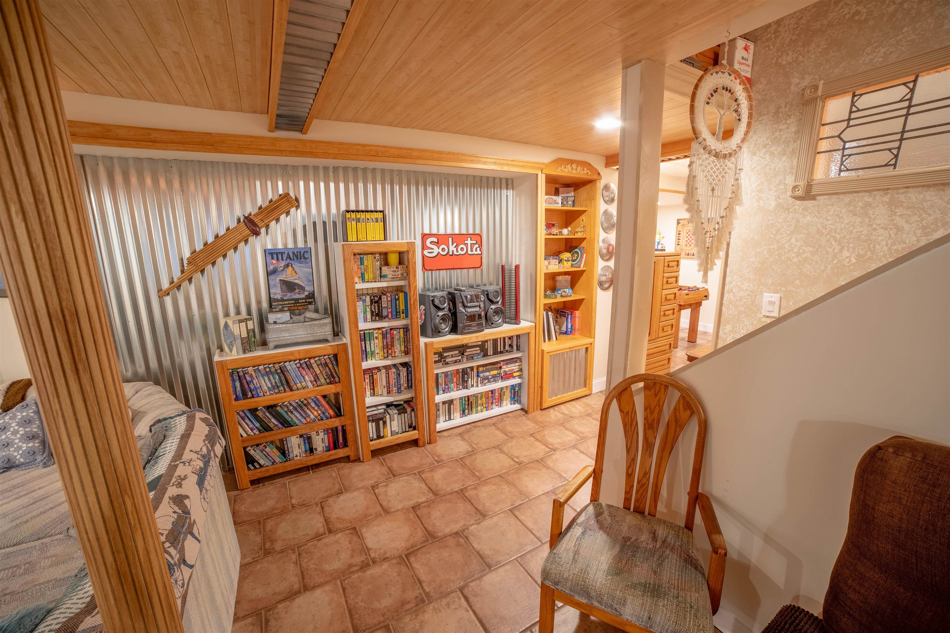 main property photo 28