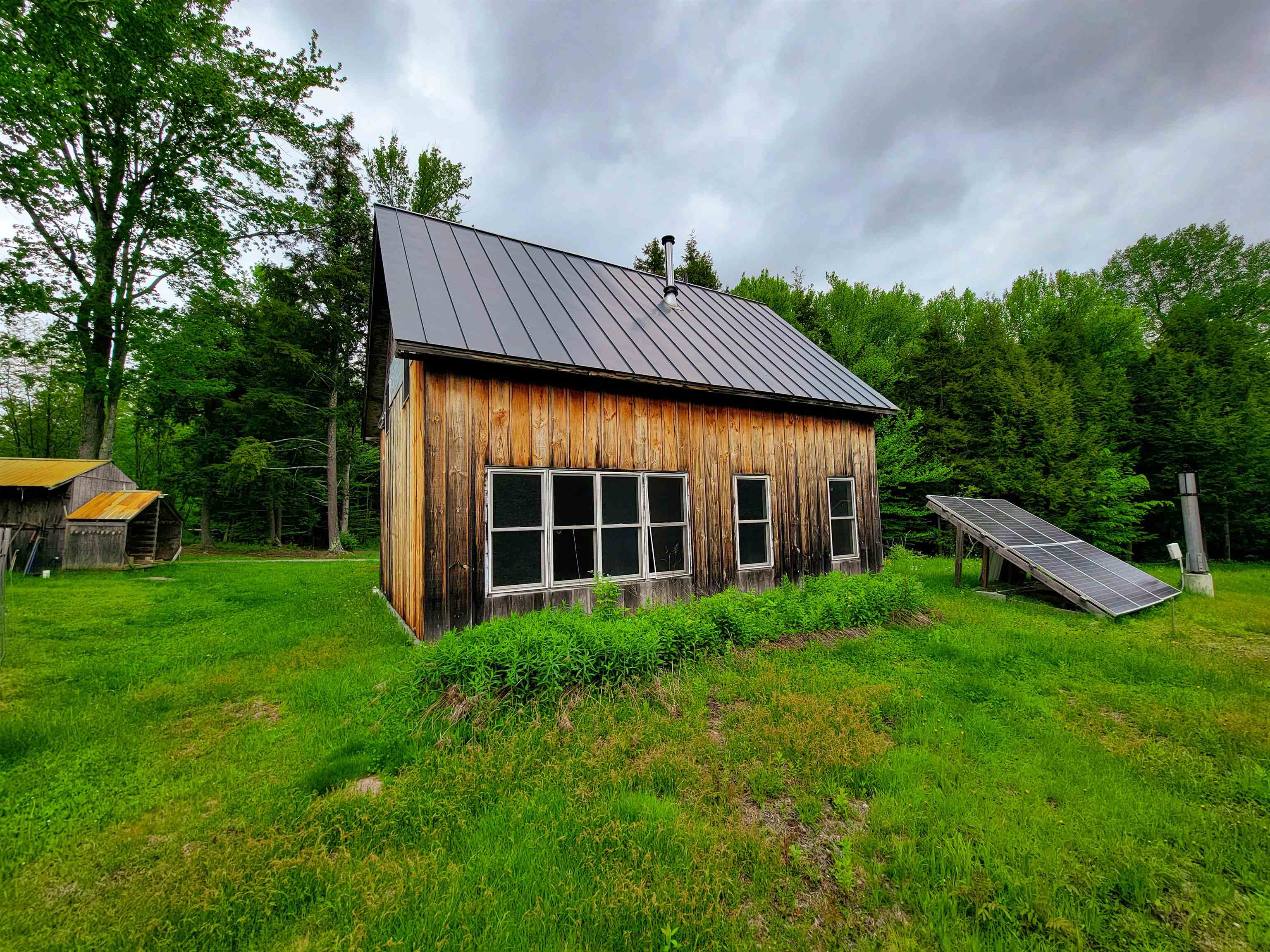 main property photo 7