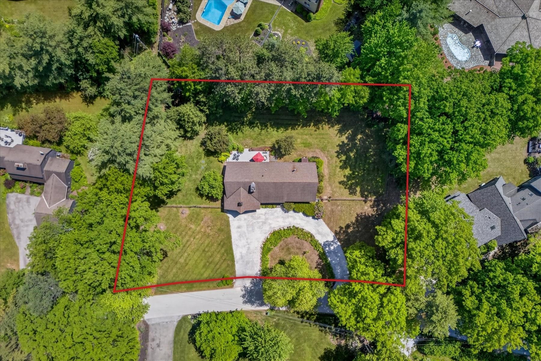 main property photo 51