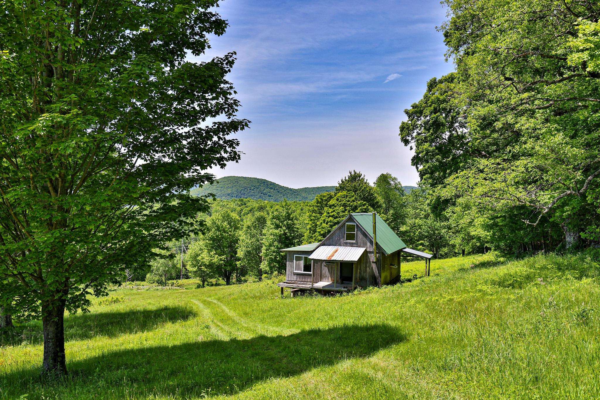 main property photo 32