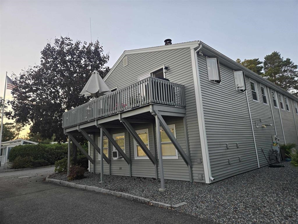 main property photo 28