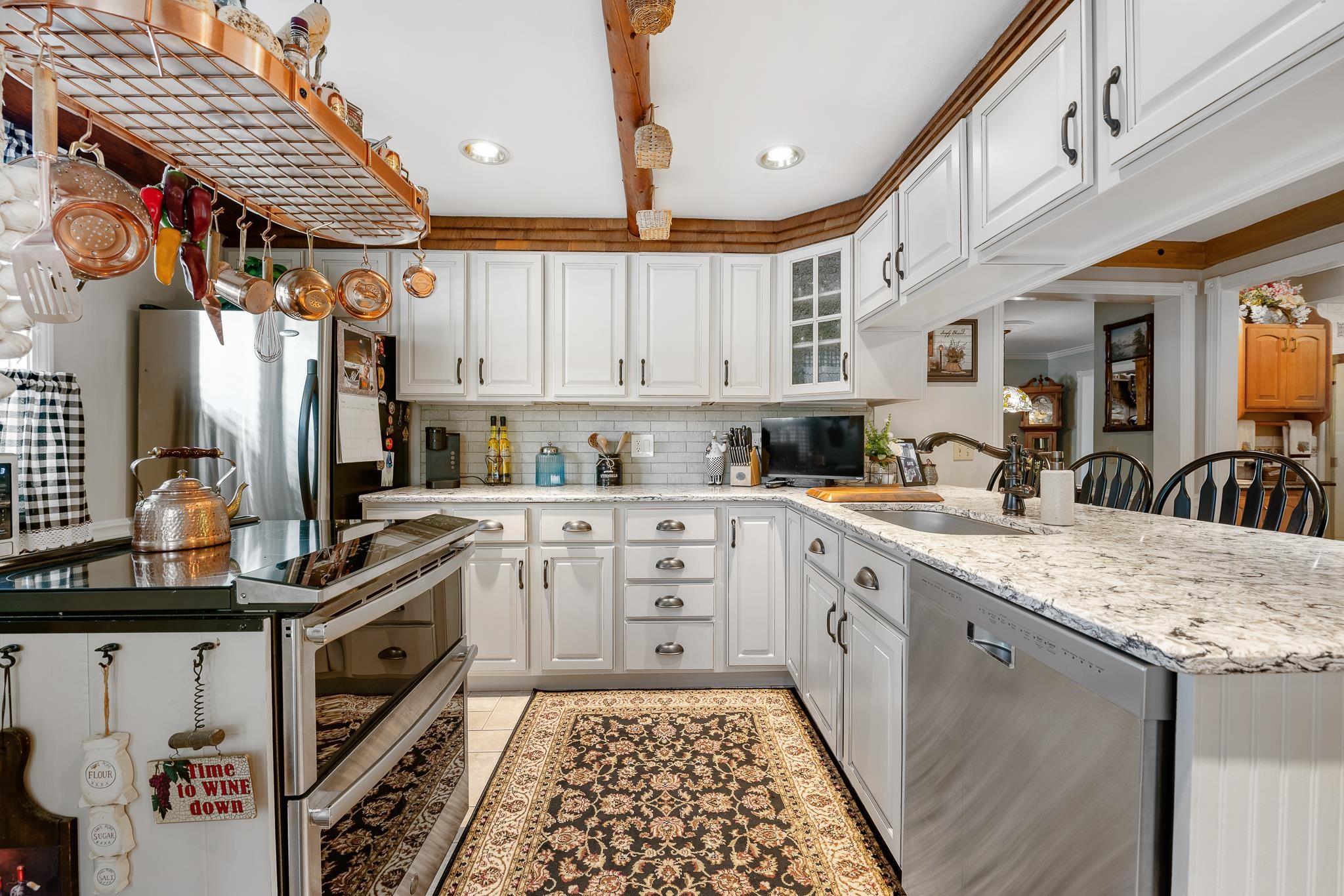 main property photo 16