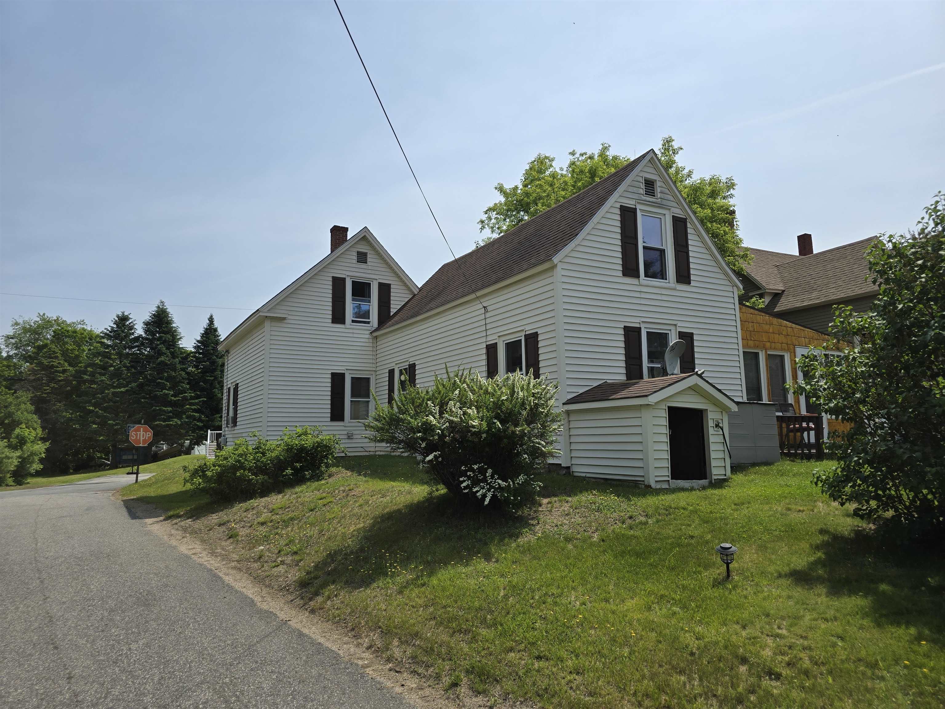 main property photo 3
