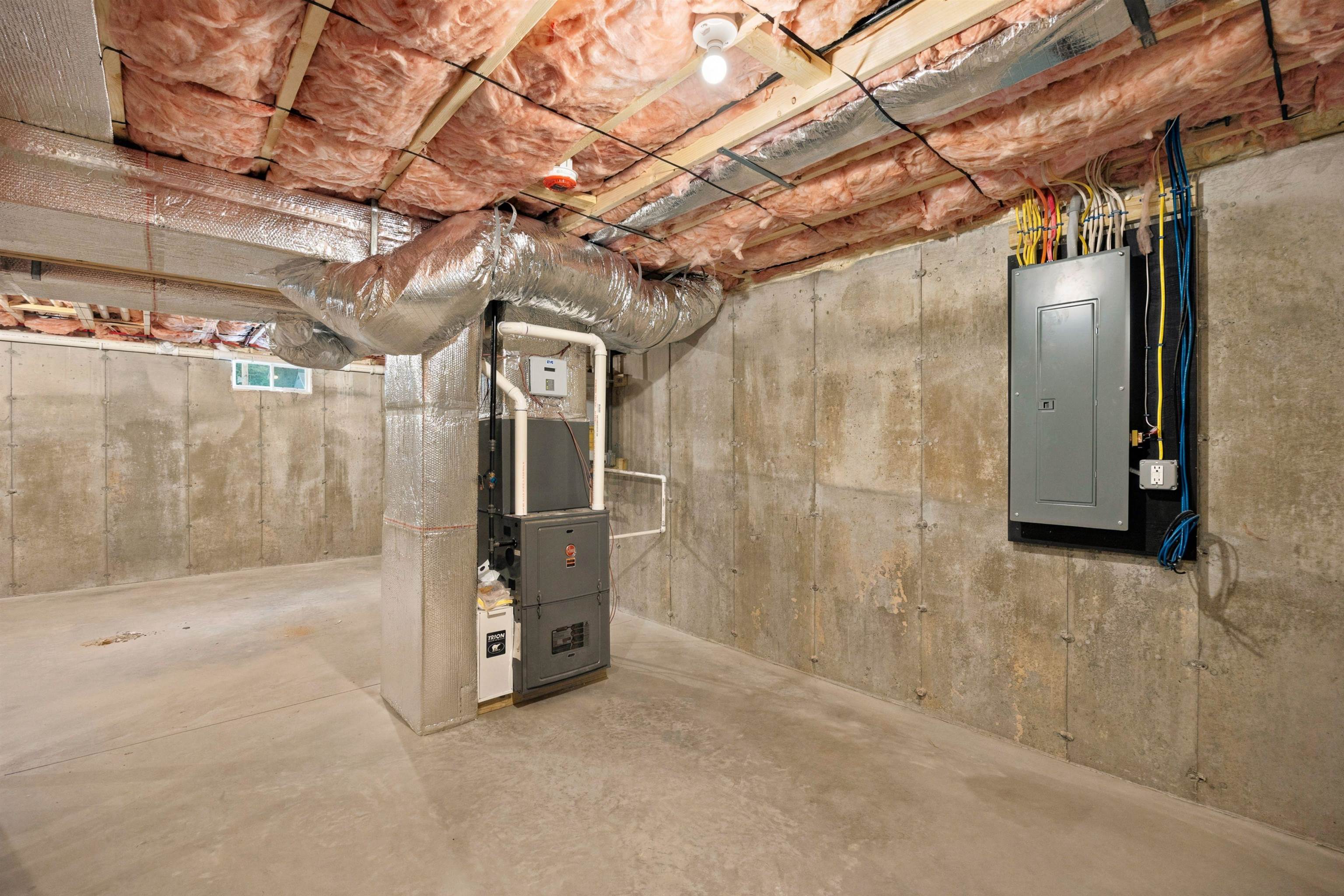 main property photo 49