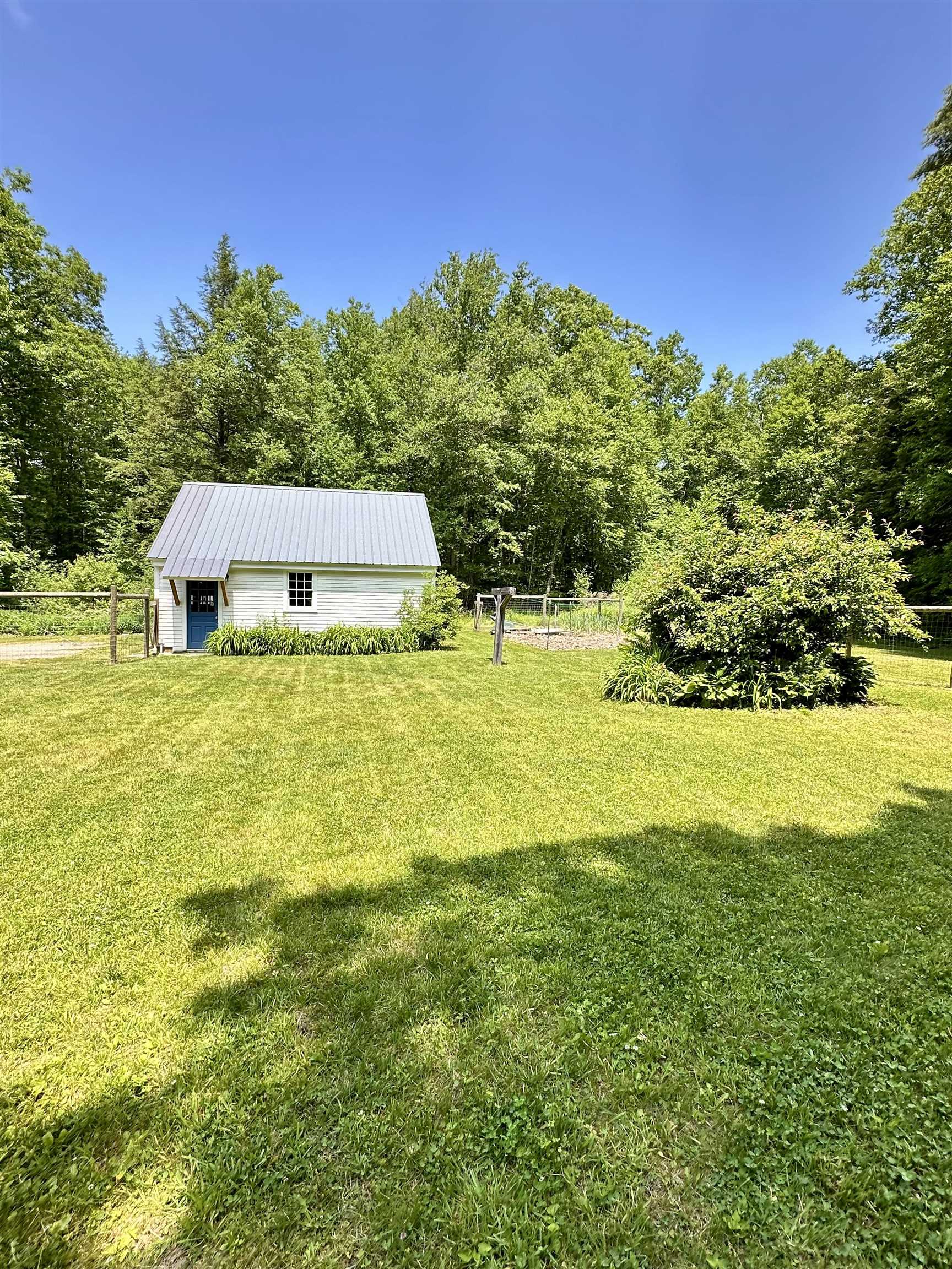 main property photo 51