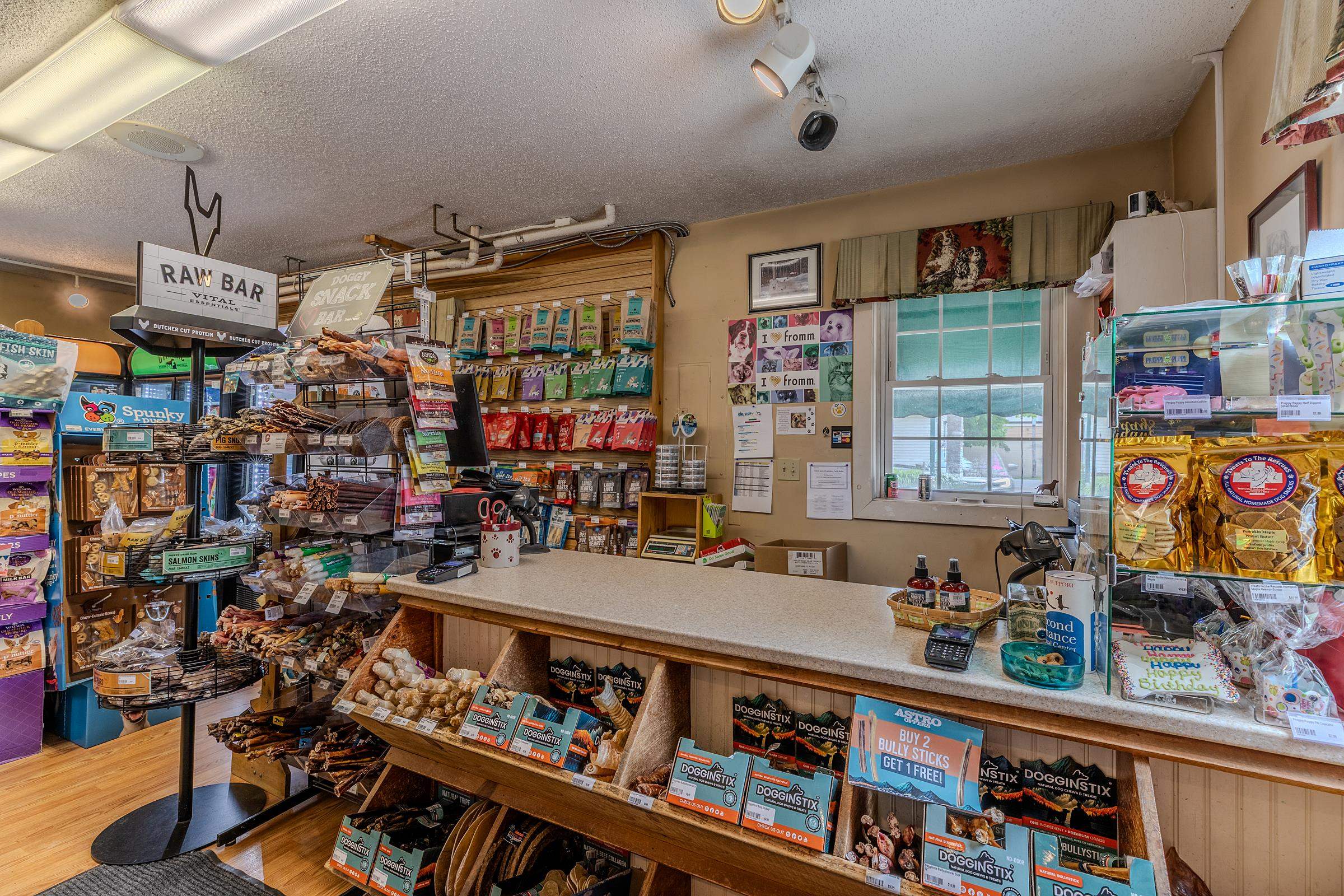 main property photo 2