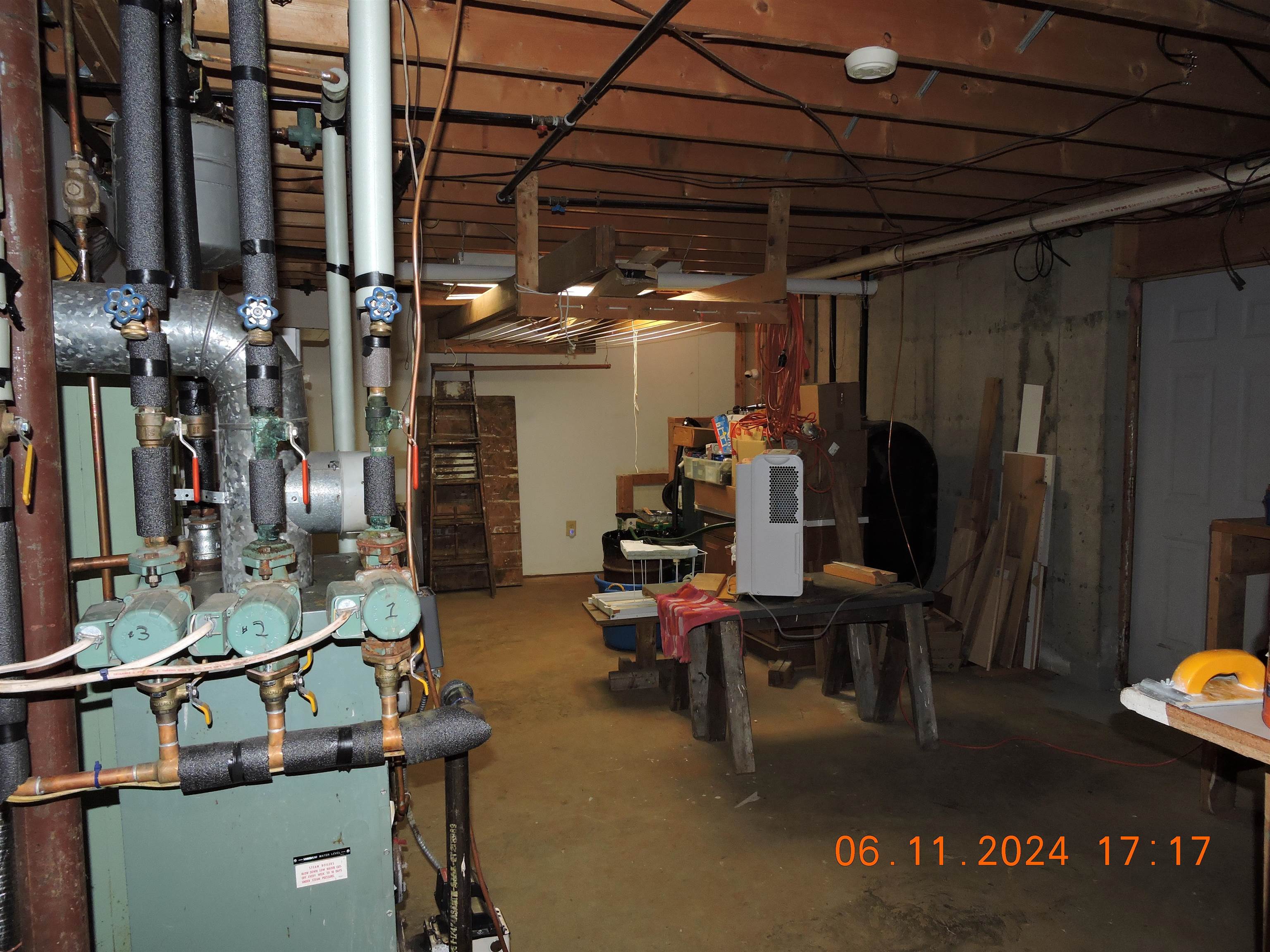 main property photo 39