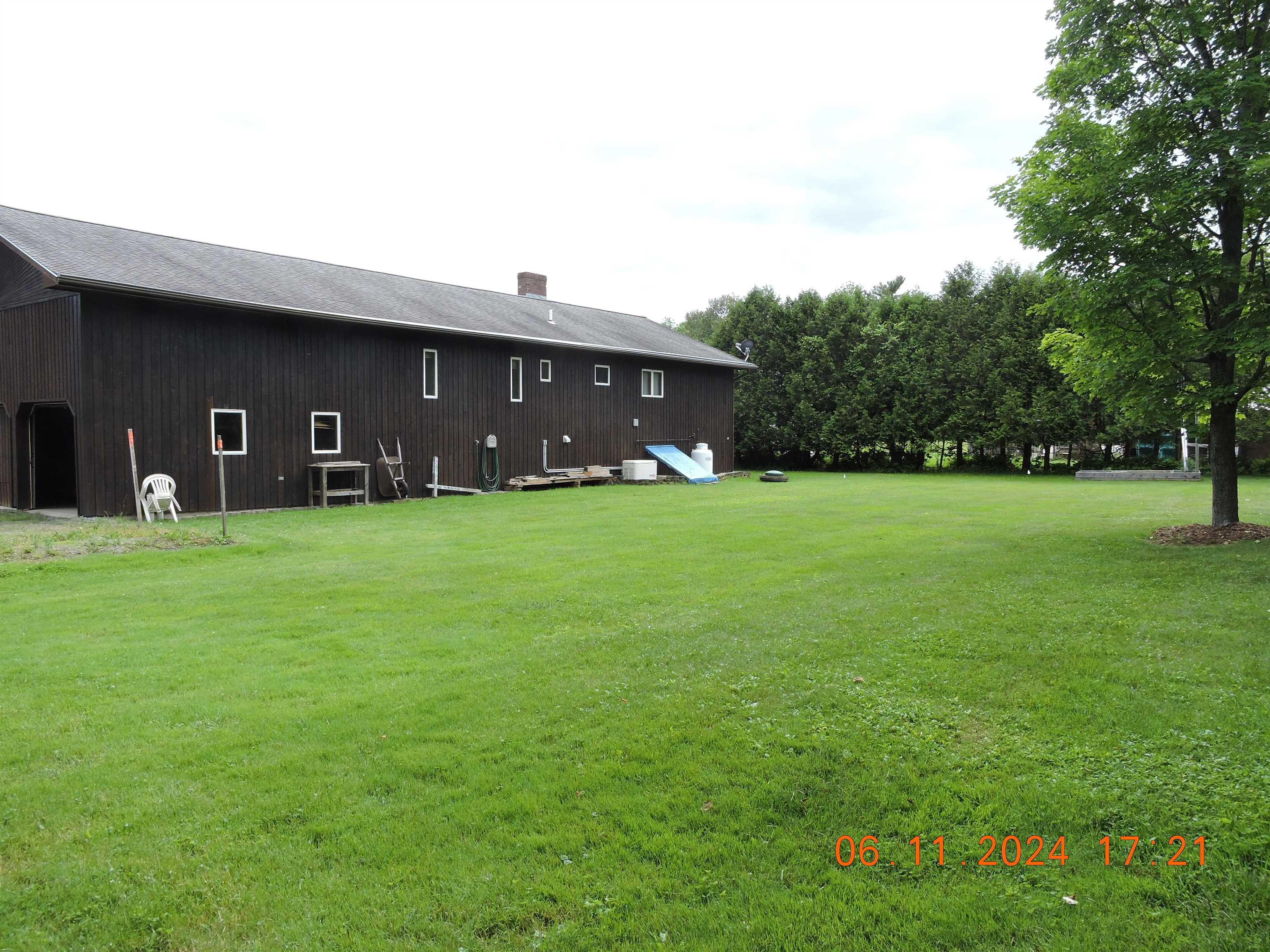 main property photo 46