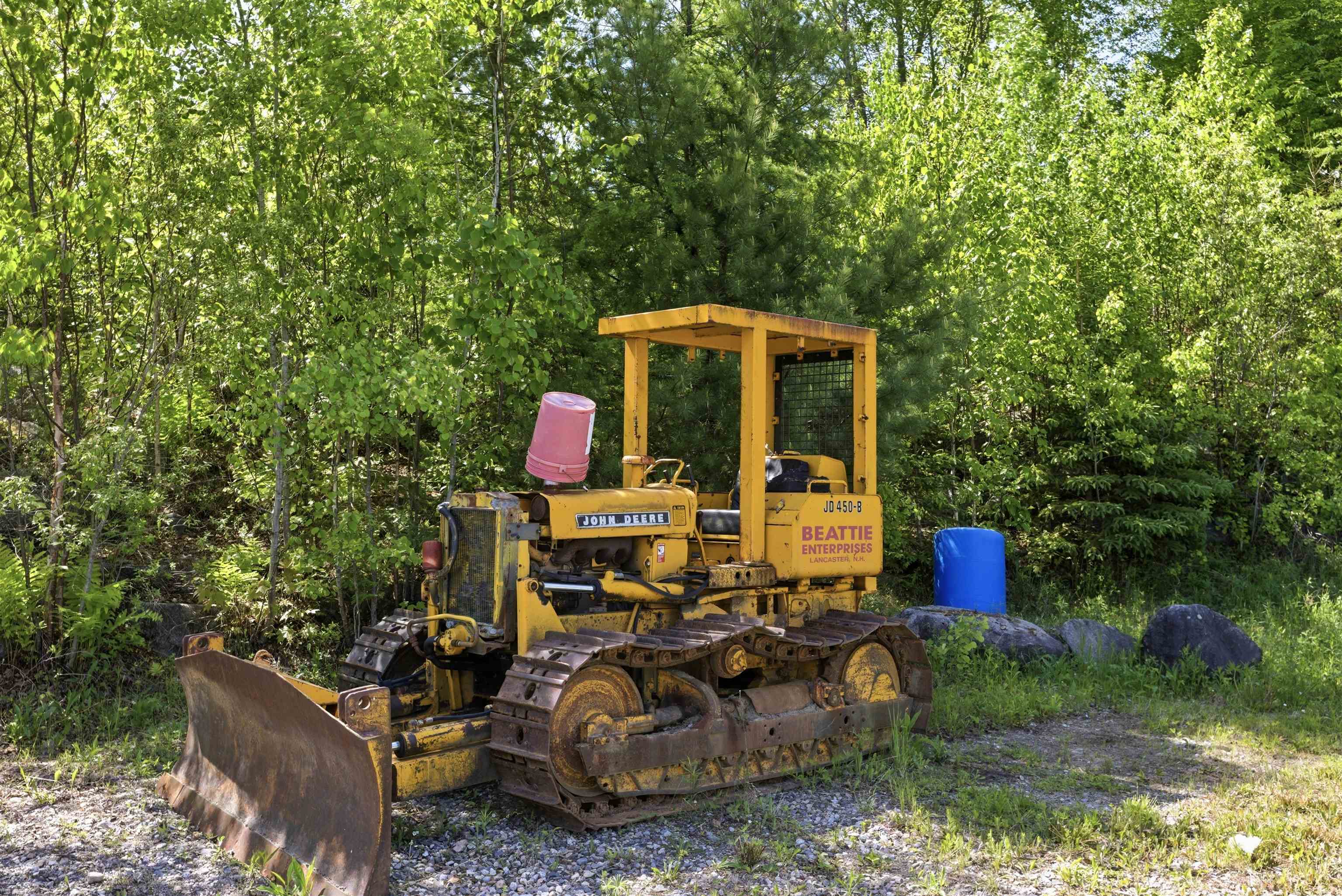 main property photo 27
