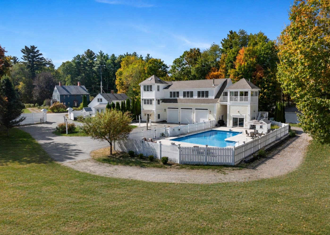 main property photo 3