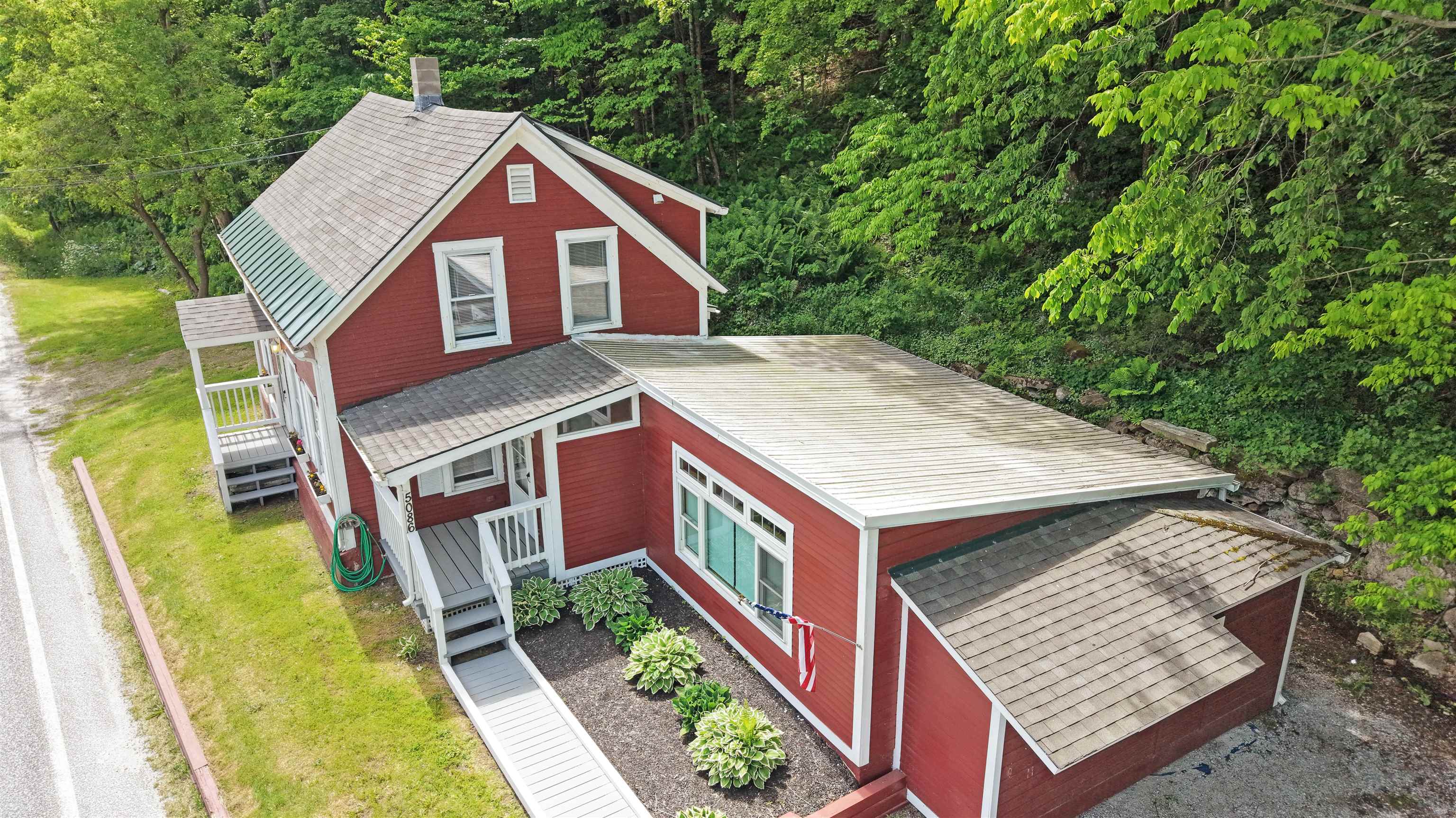 main property photo 31