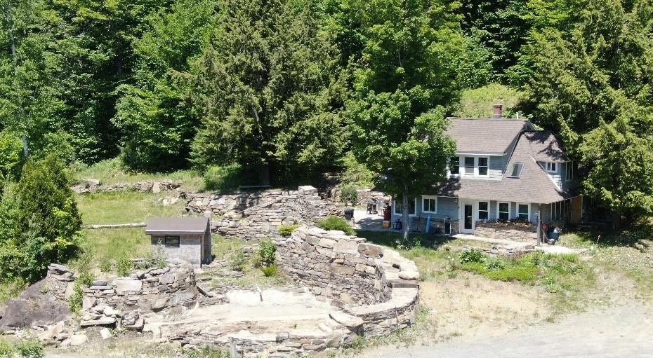 main property photo 34