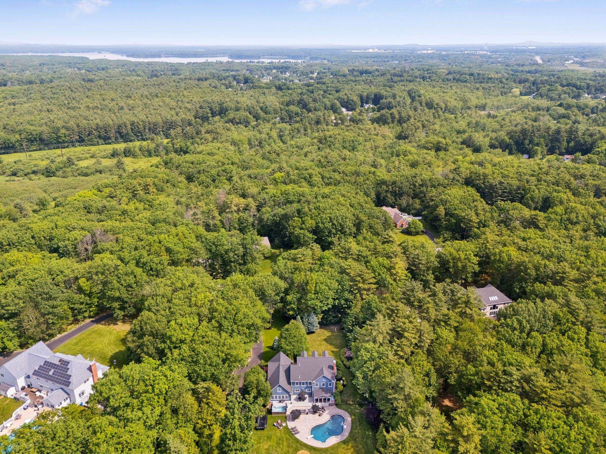 main property photo 50