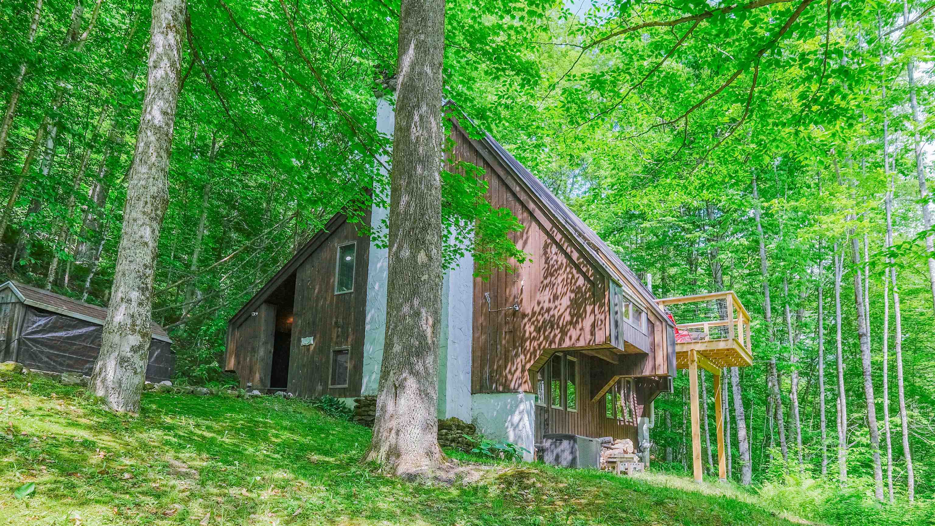 main property photo 41
