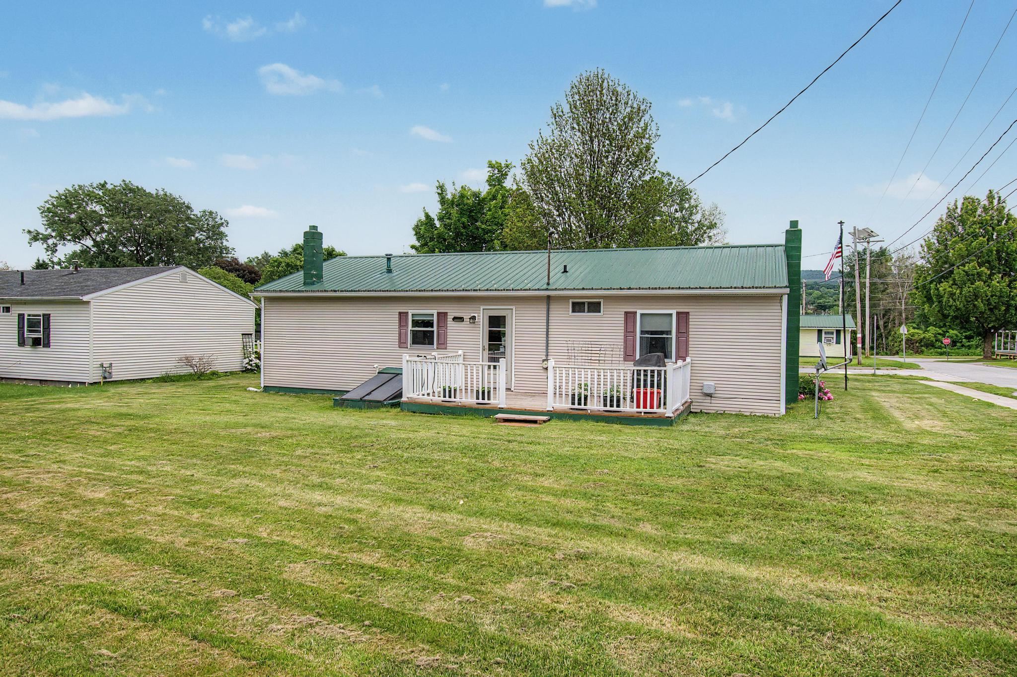 main property photo 33