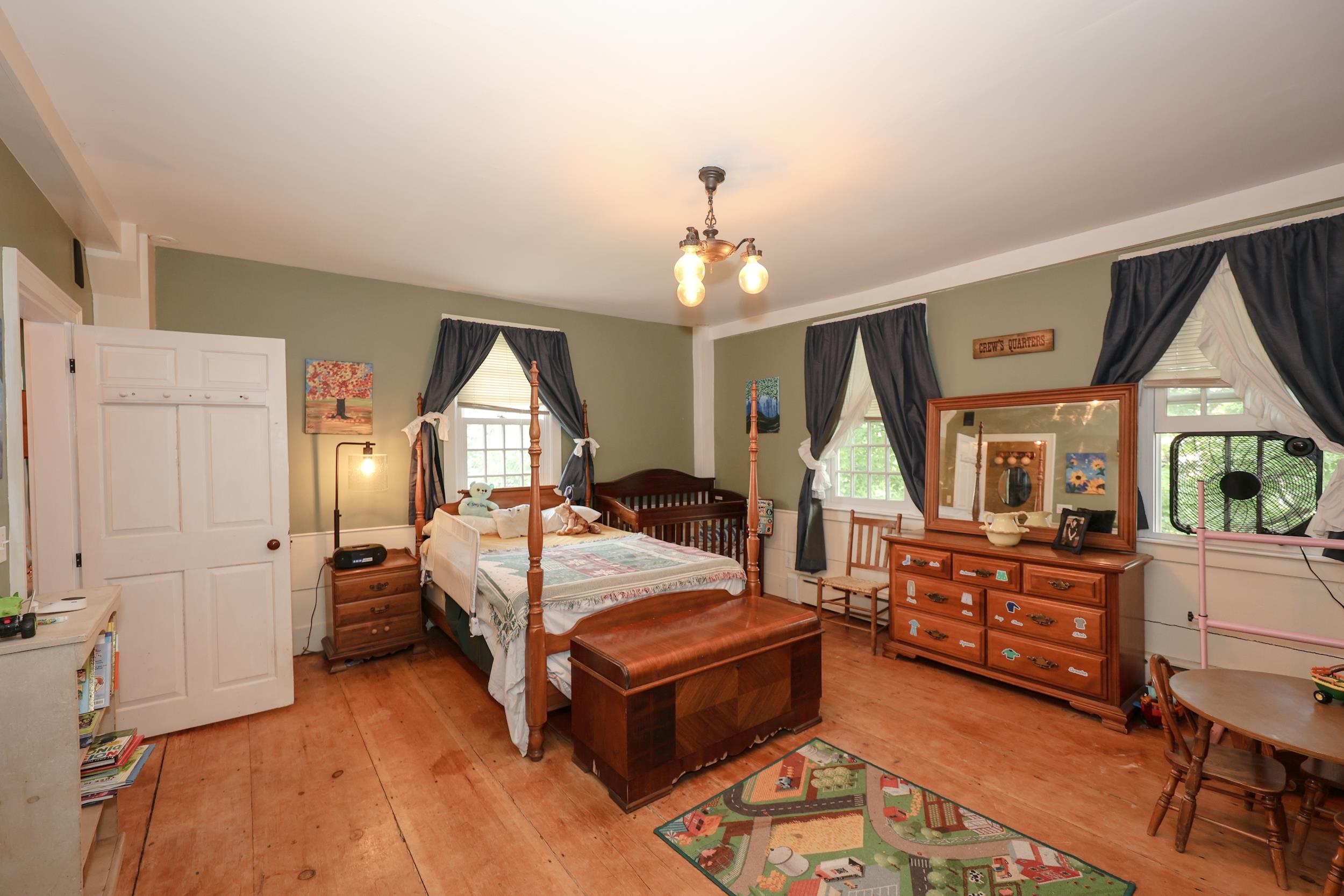 main property photo 41
