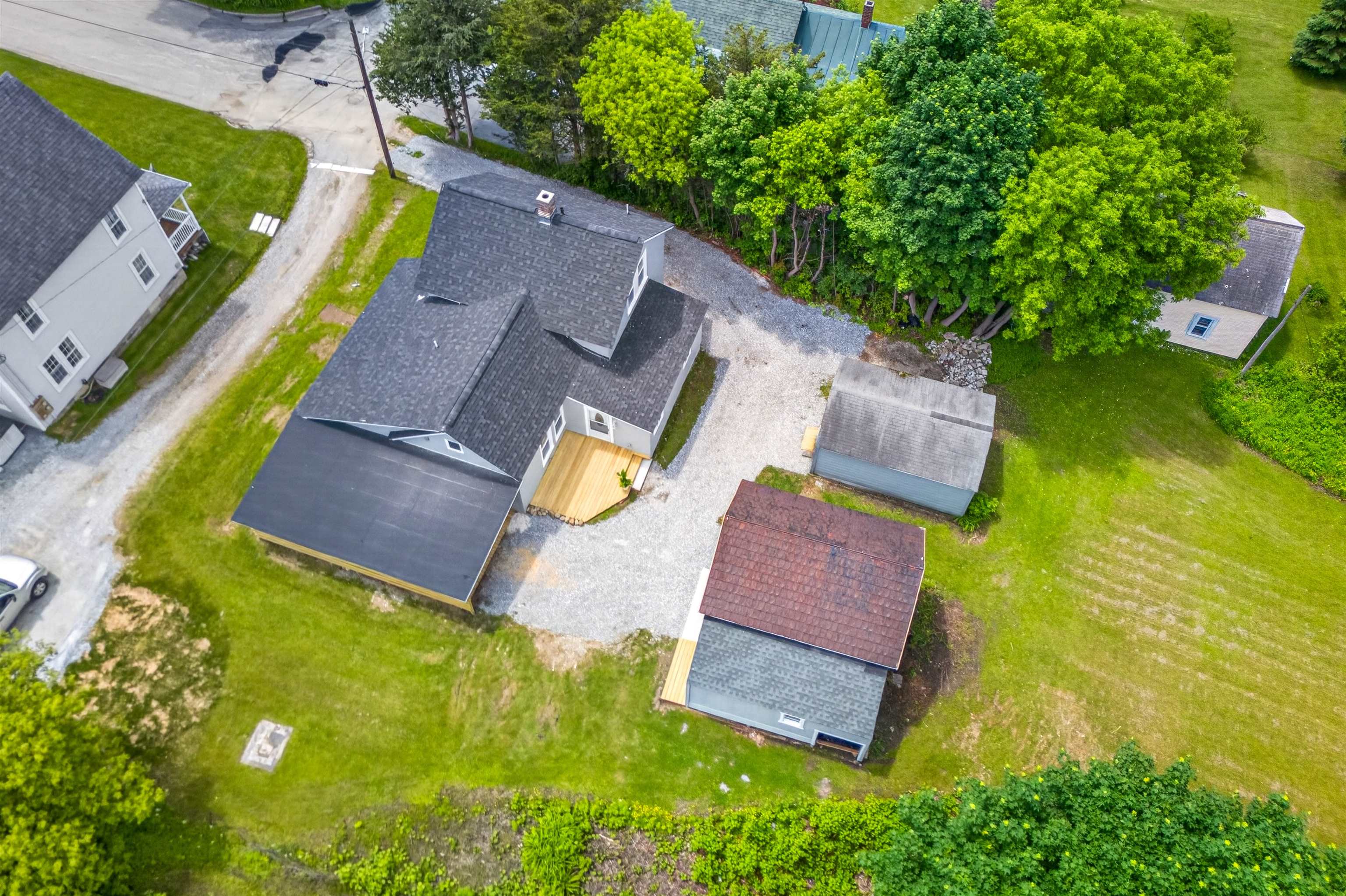 main property photo 50
