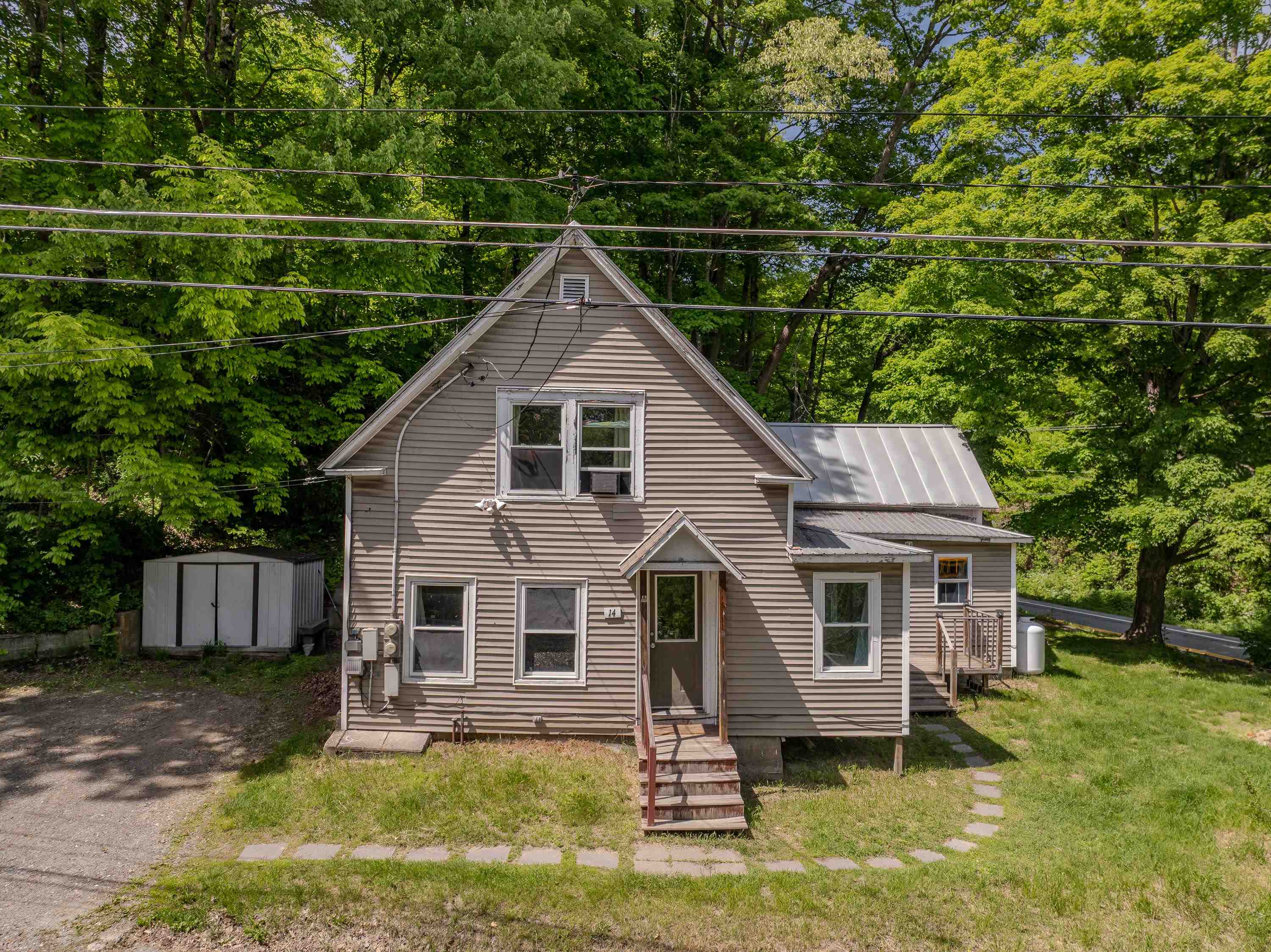 main property photo 34