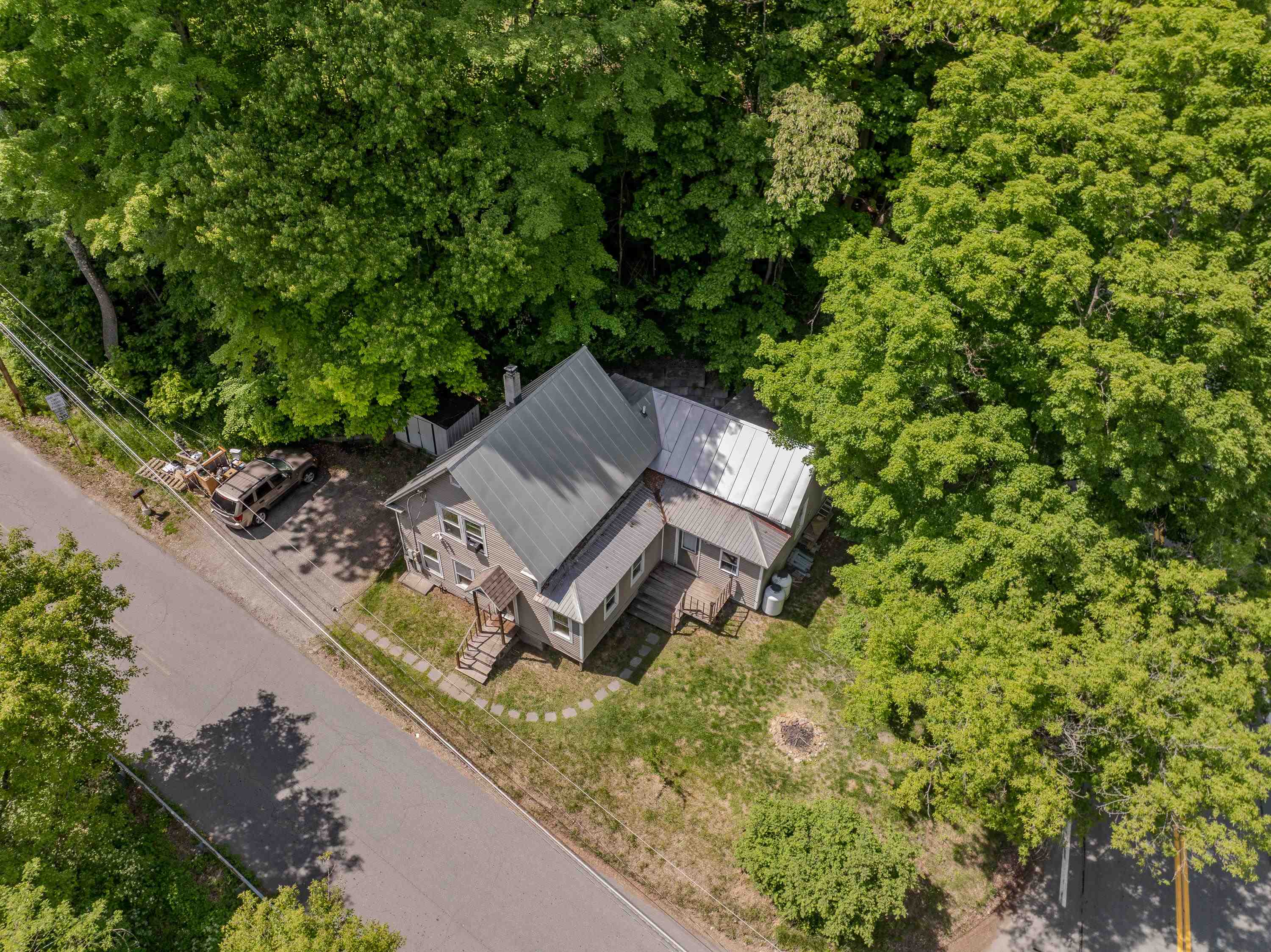 main property photo 36