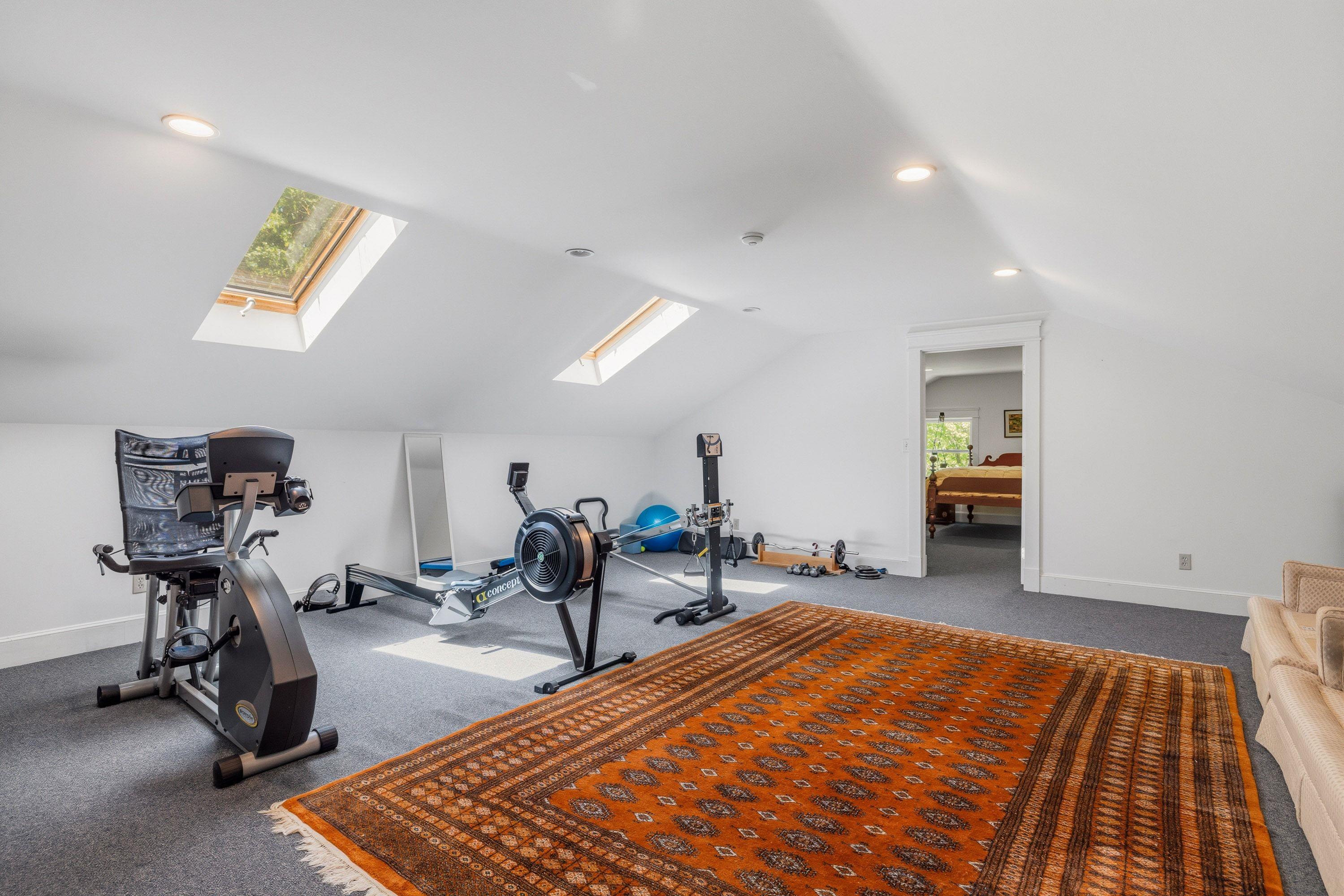 main property photo 36