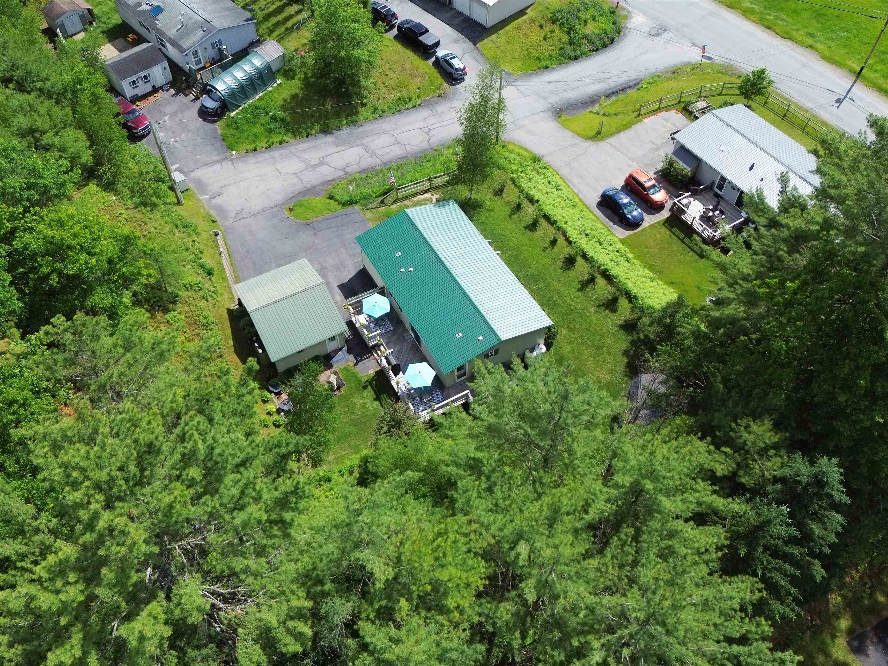 main property photo 41