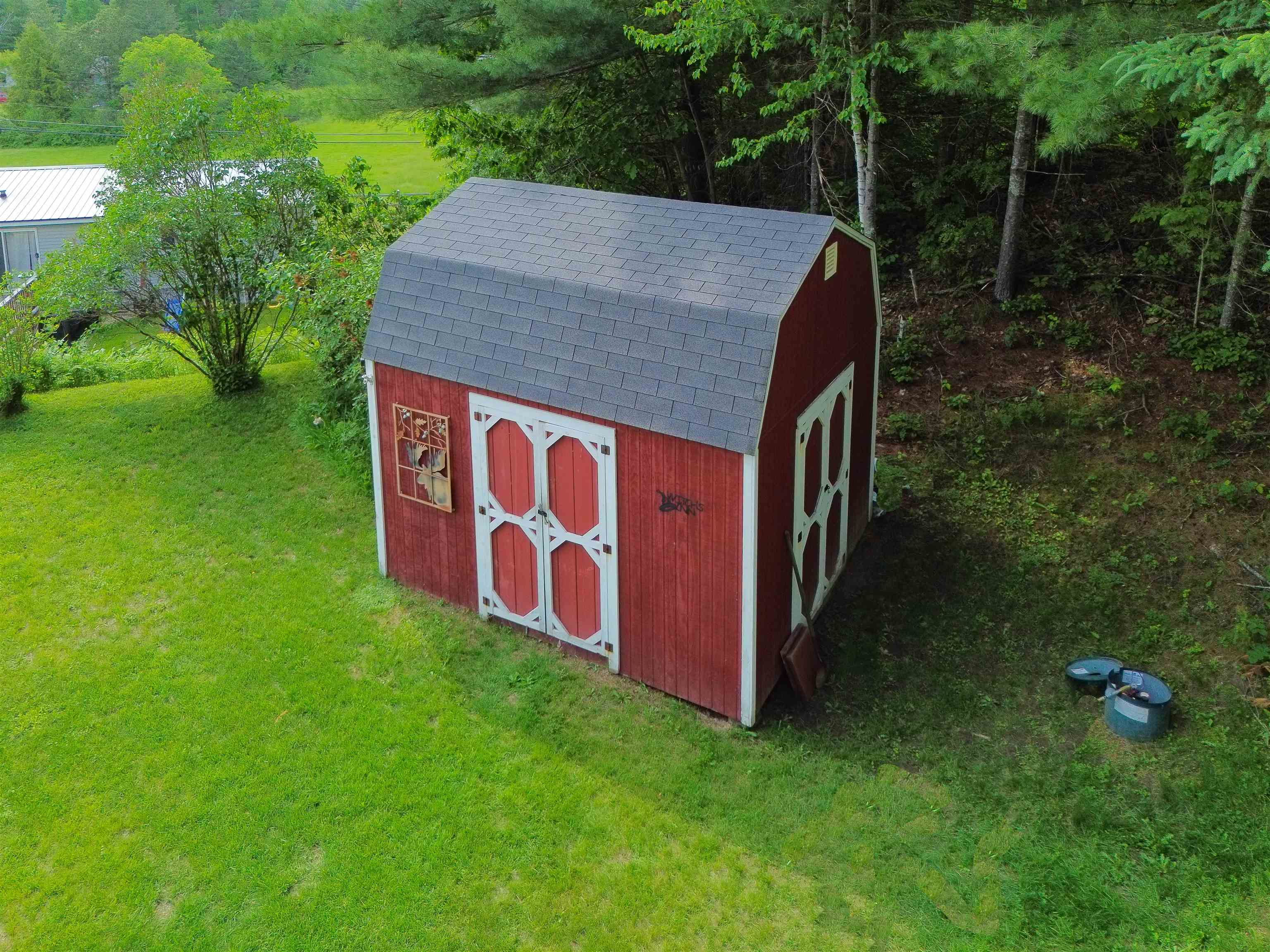 main property photo 43