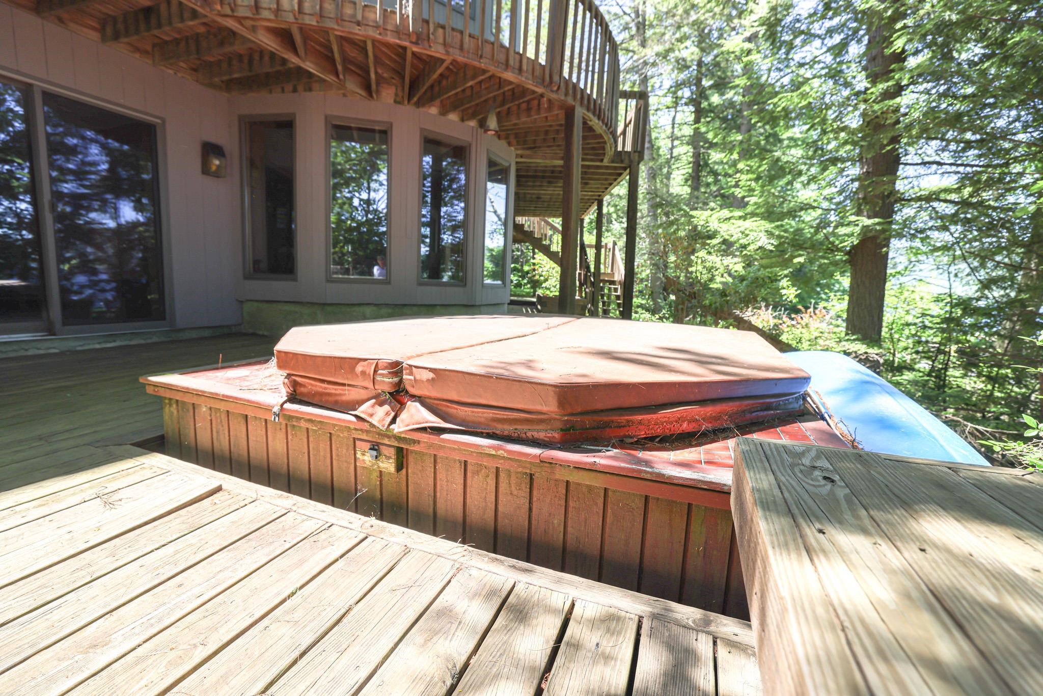 main property photo 34