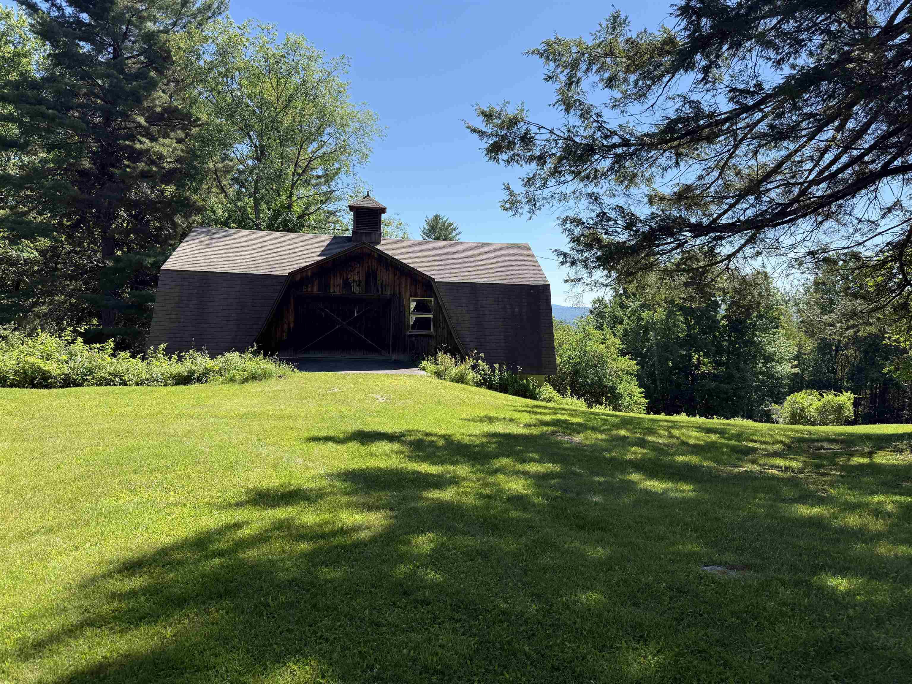 main property photo 21