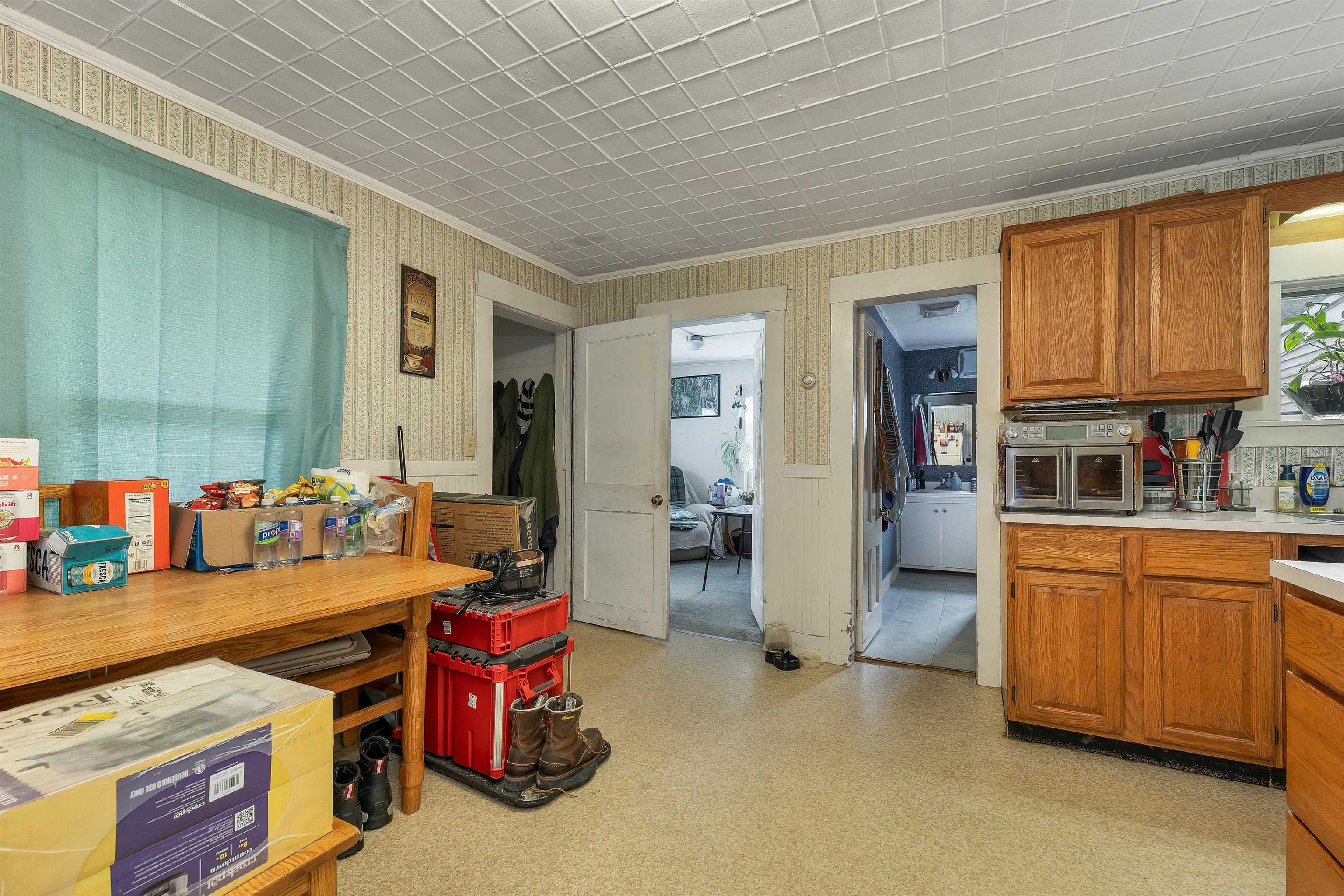 main property photo 37