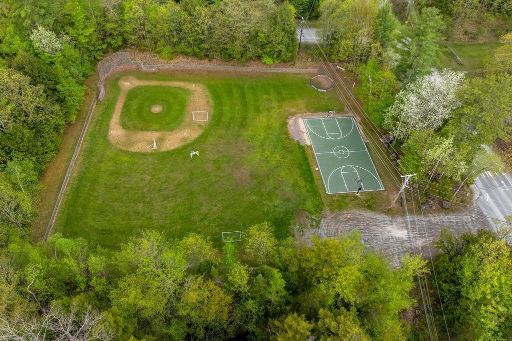 main property photo 50