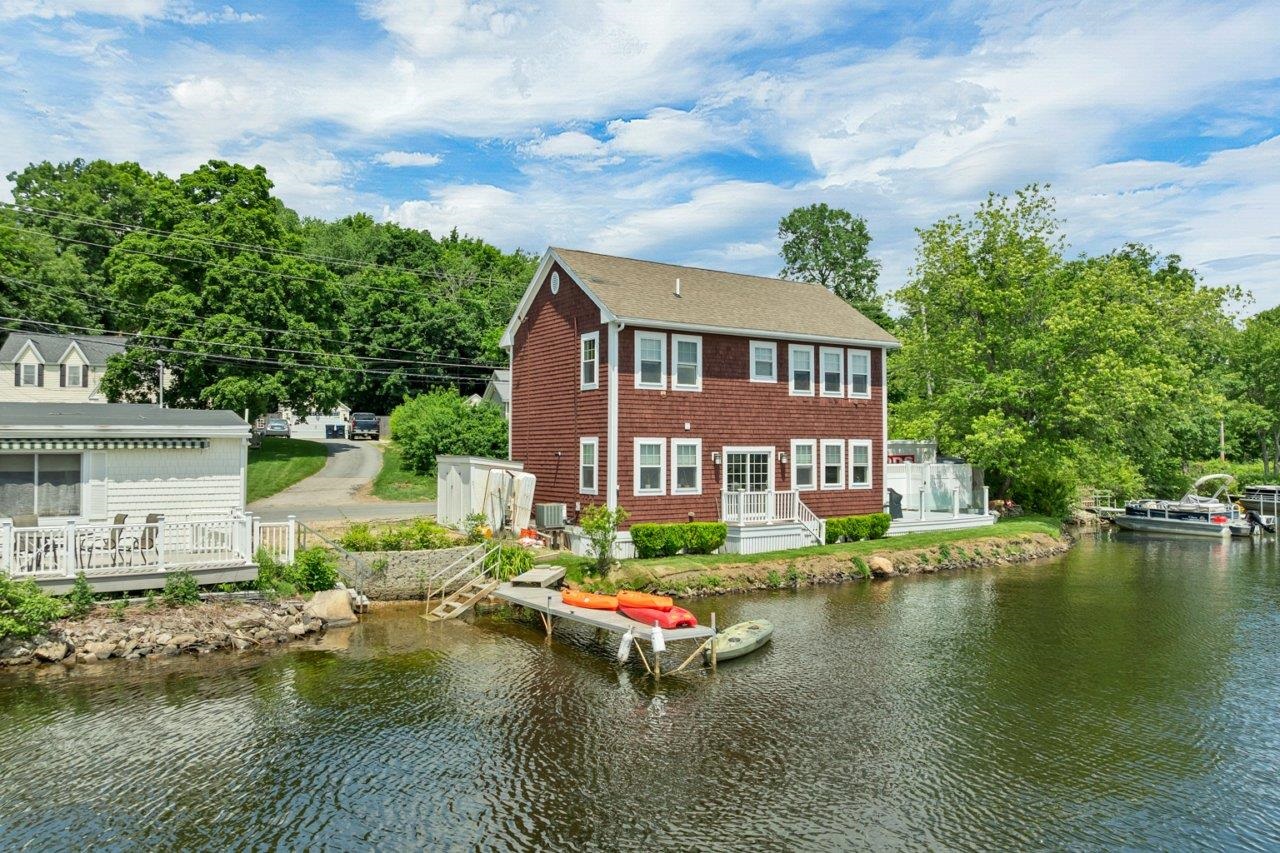 main property photo 39