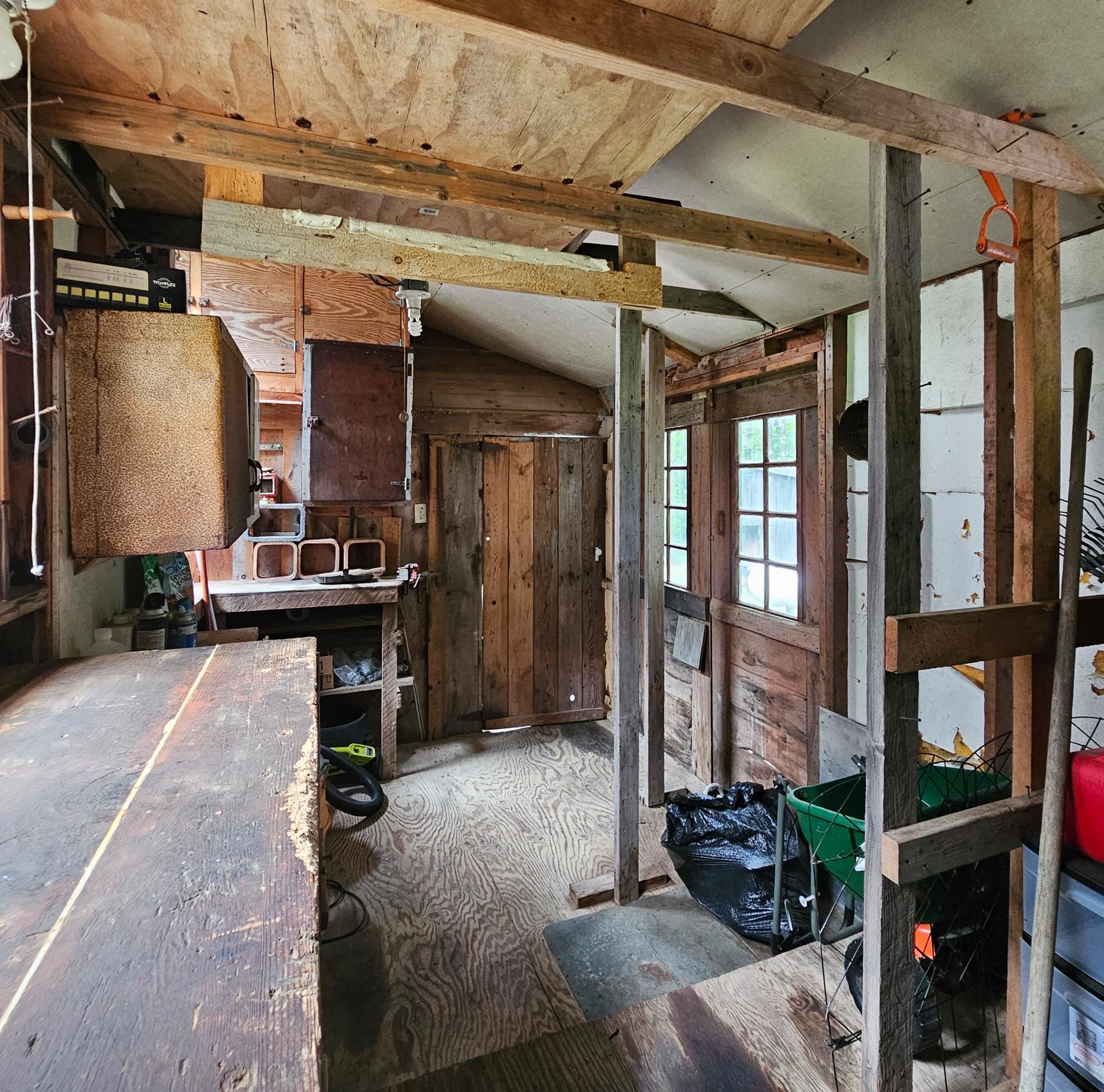 main property photo 23