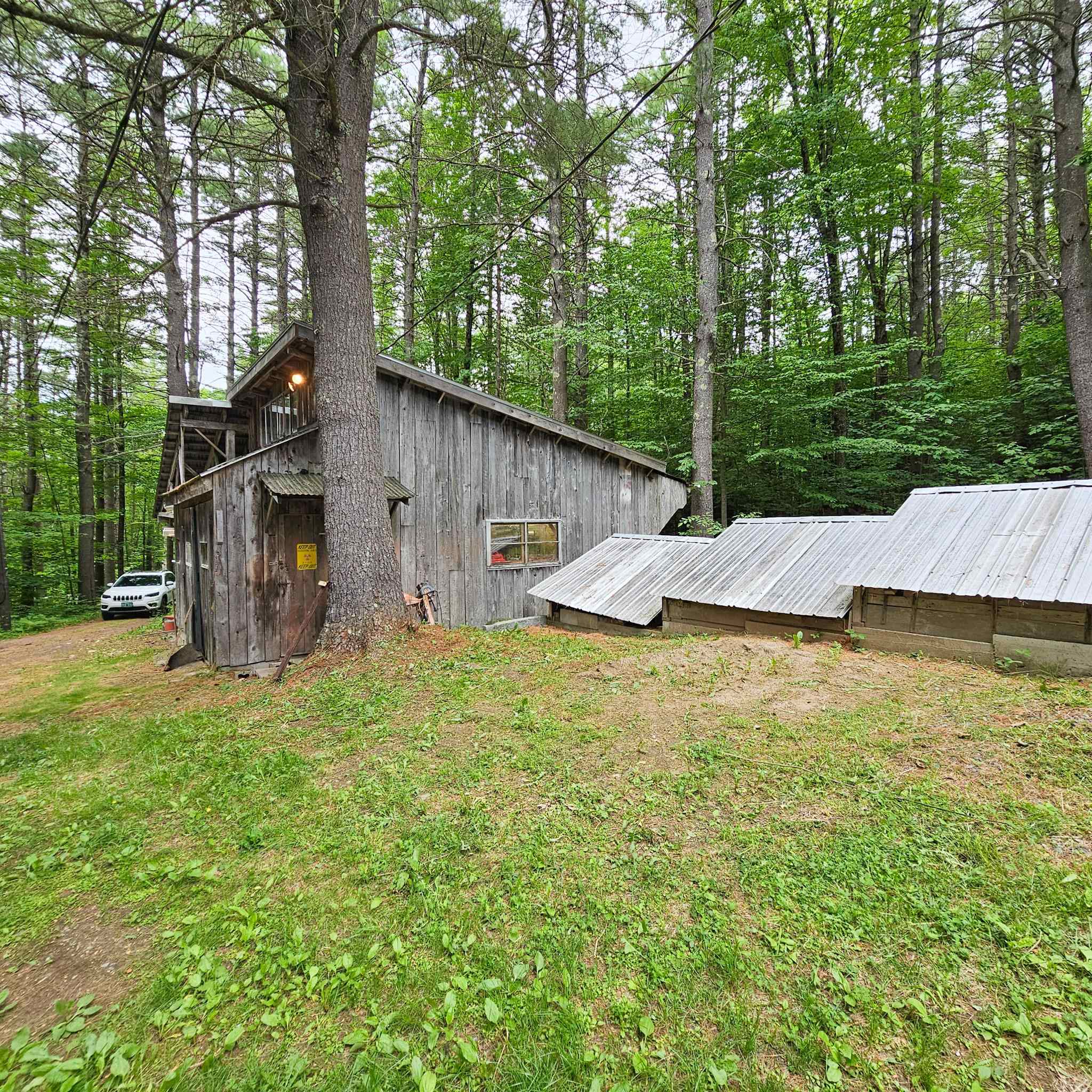 main property photo 25